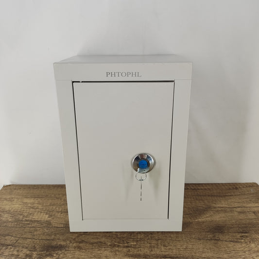 PHTOPHL Electrical Distribution Boxes for Safe and Reliable Power Distribution