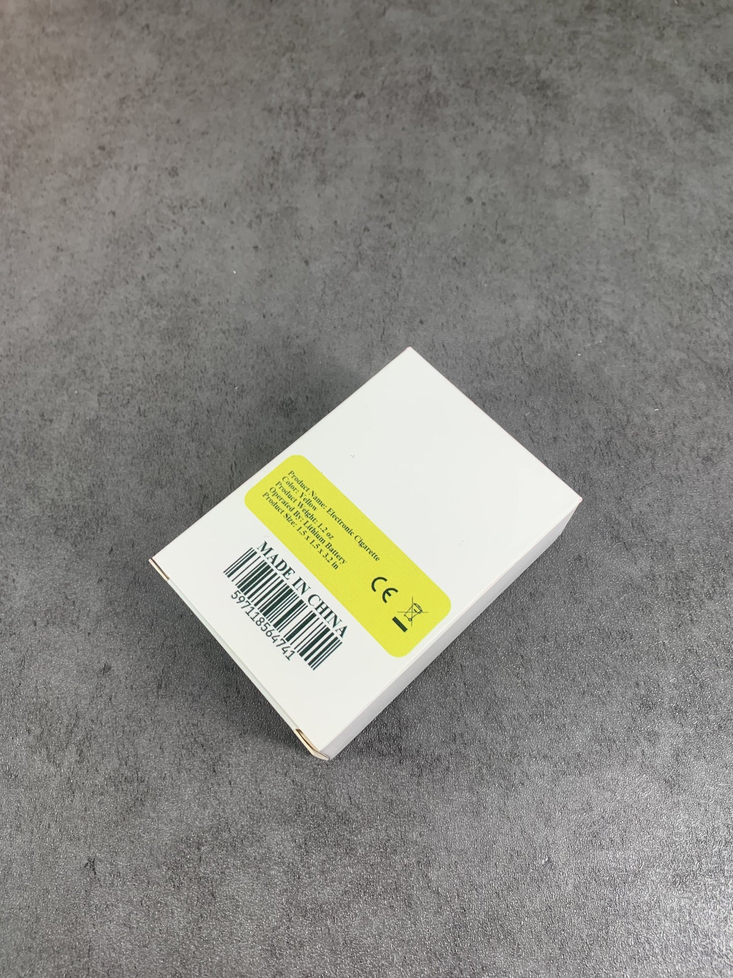 FLAVOUR RAVER Light Nicotine Fruit Flavor Content E-cigarettes in Yellow