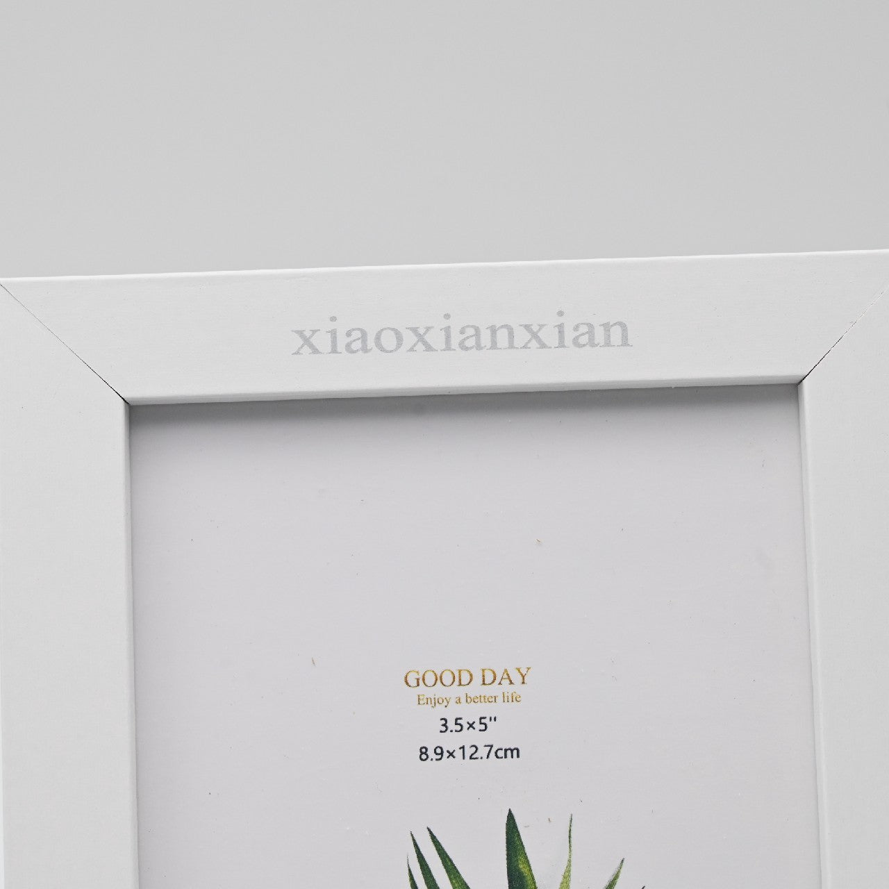 xiaoxianxian 5 Inches MDF Photo Frame Picture Frame In White for Room Ornament