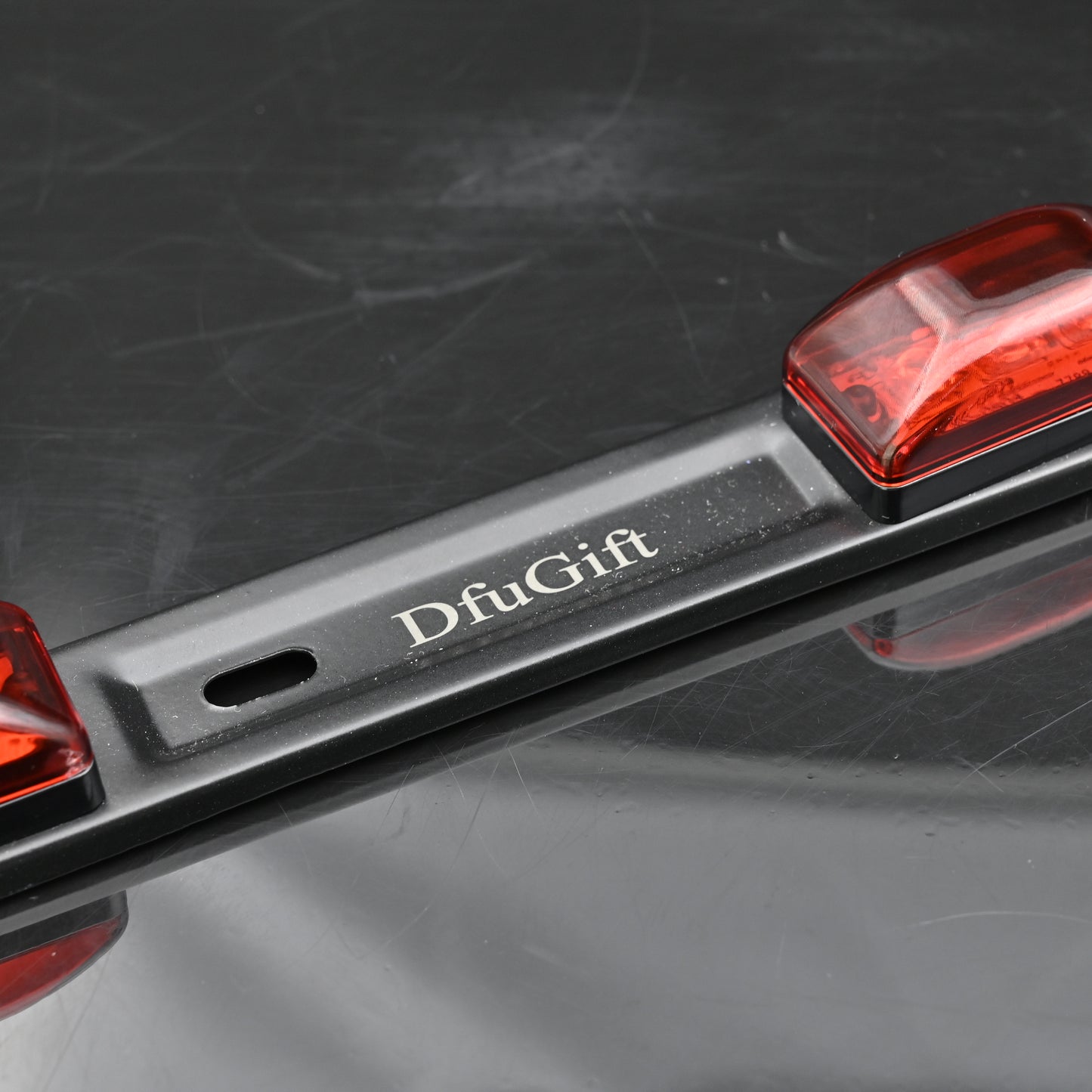 DfuGift Universal 9LED Car Light Bar Vehicles Headlights 12V Red Brake Light