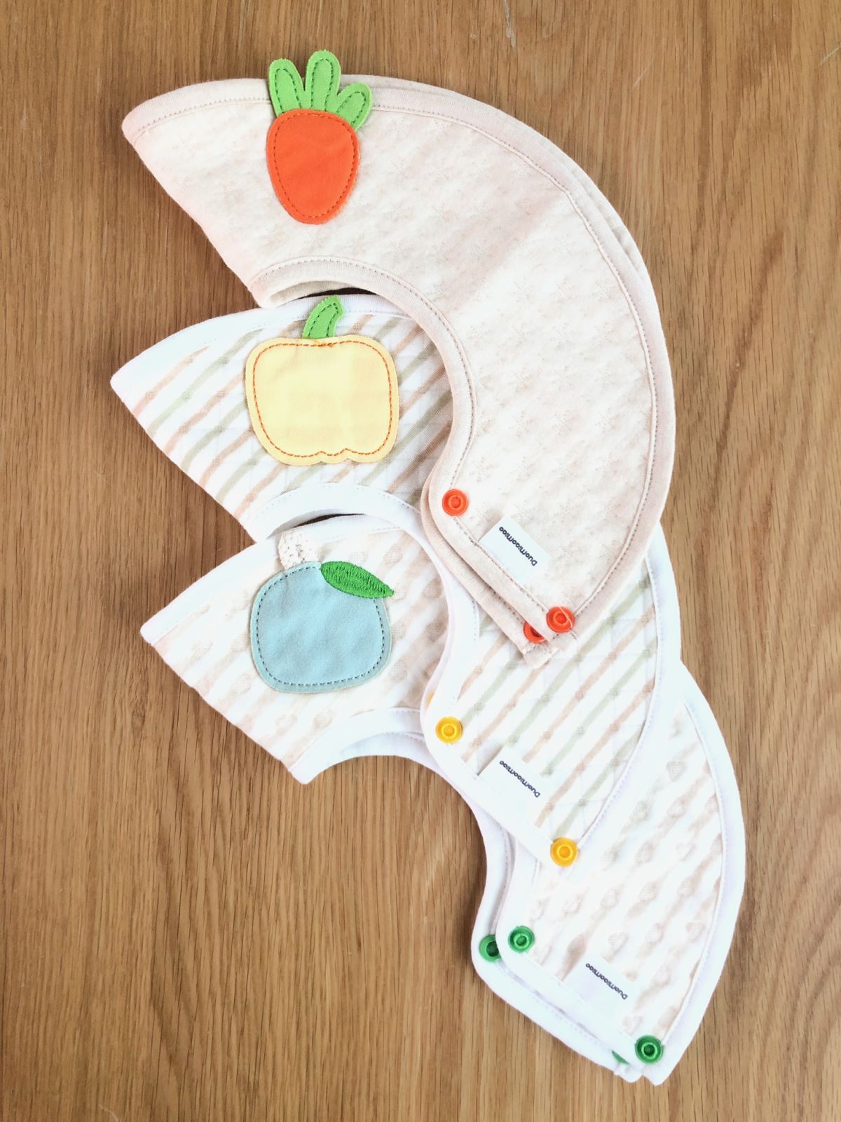 DuoMiaoMiao Infant Bib Baby Saliva Towel Boy Girl Newborn Cute Saliva Bib