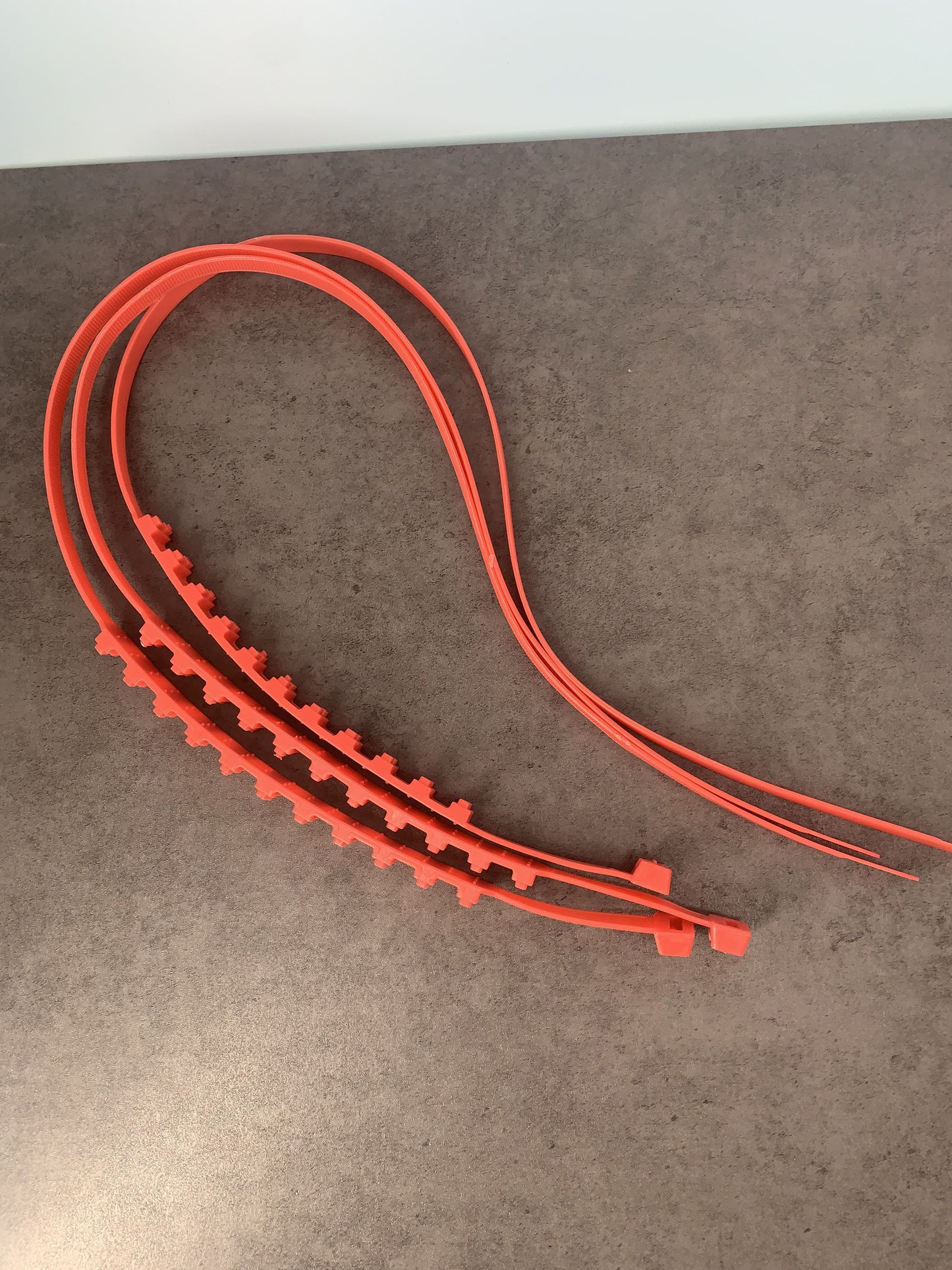 RVpunk Snow Chains, for Car Universal Anti-Skip Chains for SUV/Truck Winter Anti-Slip Snow Chain