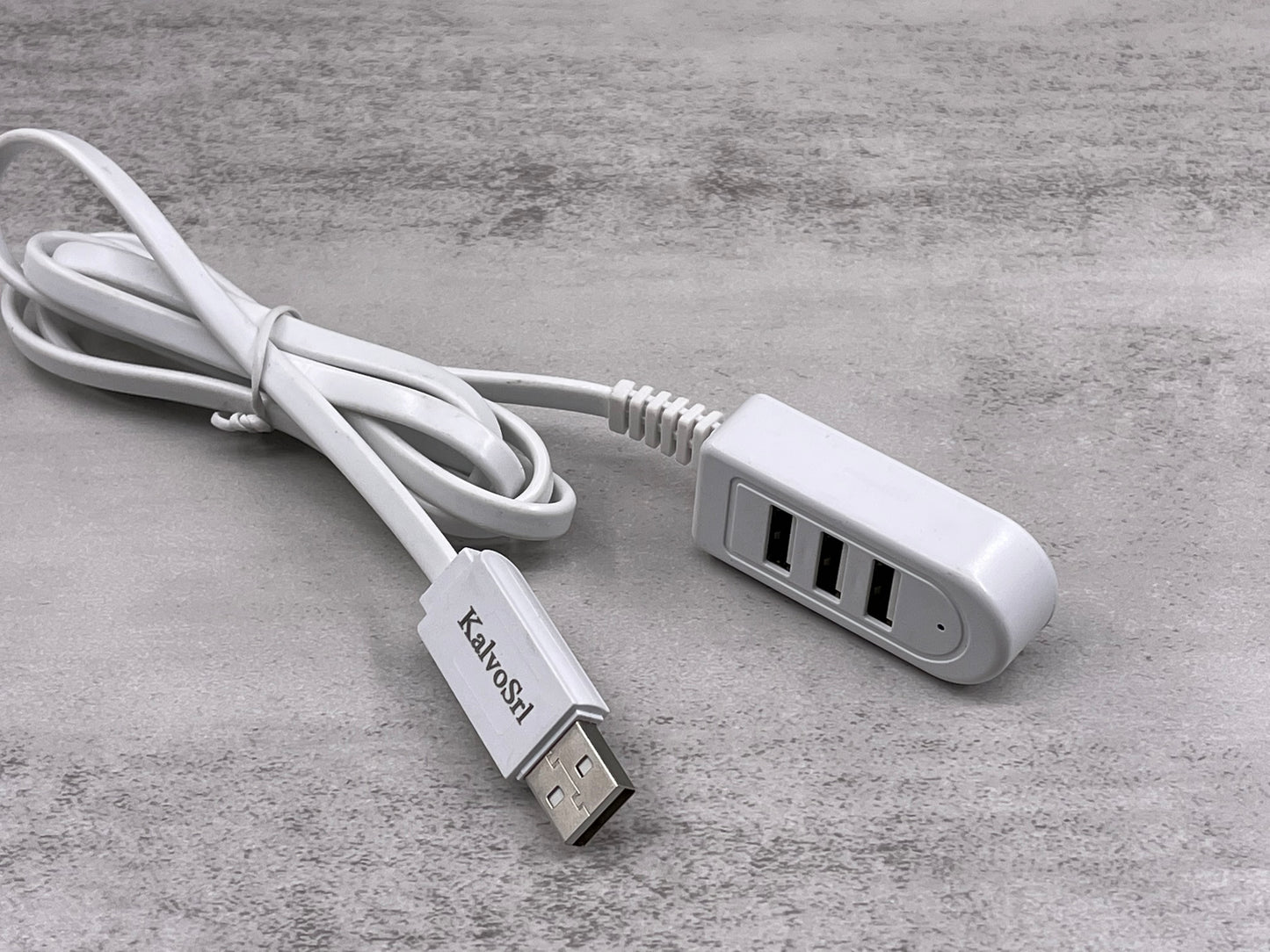 KalvoSrl 3 Port Portable USB 2.0 Hub Splitter And Expander Hub