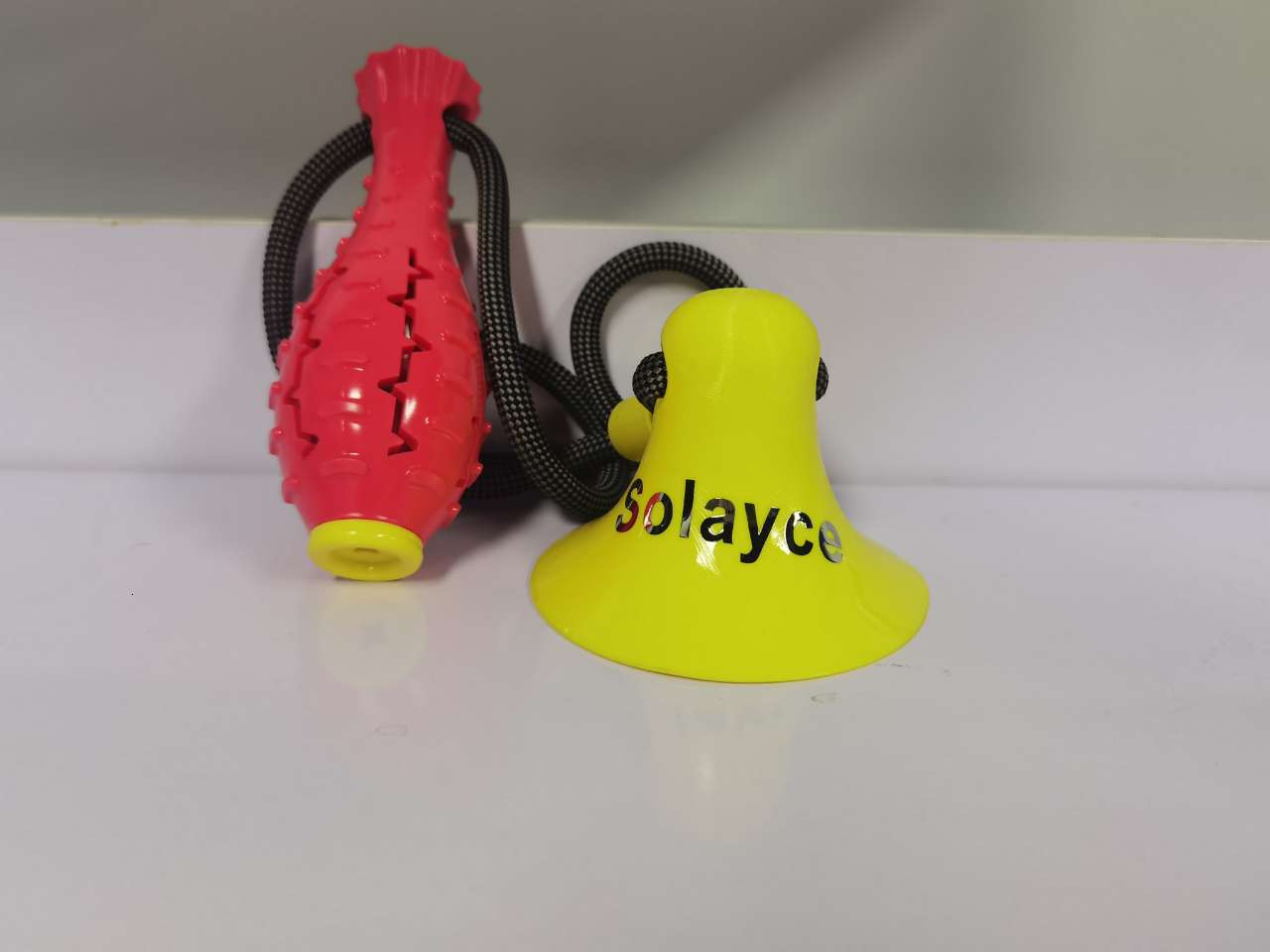 SOLAYCE 2 Pcs Pet Toys, Cat and Dog Toys, Plastic Teeth Chew Toys, Toys for Boredom to Pass the Time