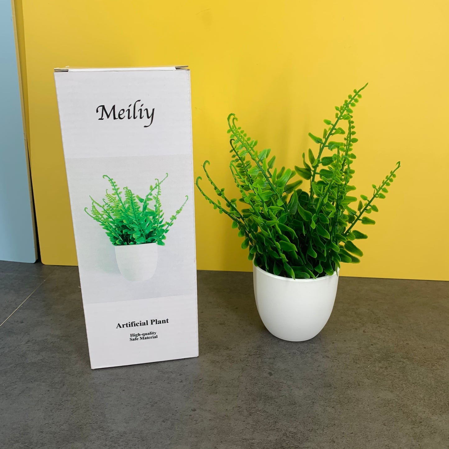 MEILIY 1 Pack Mini Potted Fake Plants, Indoor Potted Artificial Plants For Office Desk Bedroom Home Decoration