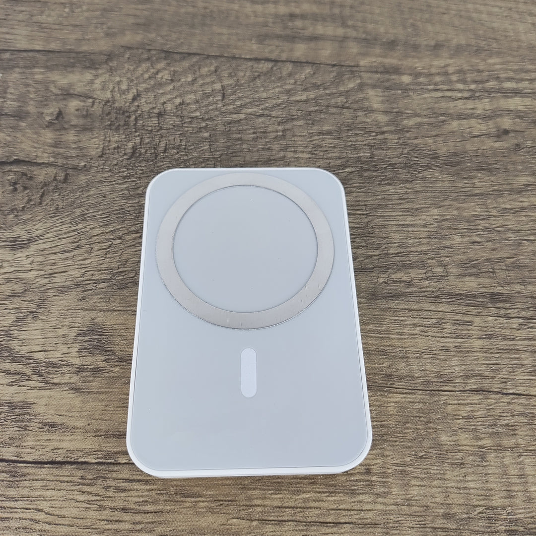 CHIDRAG Effortless Charging: Wireless Chargers for Seamless Power On-the-Go