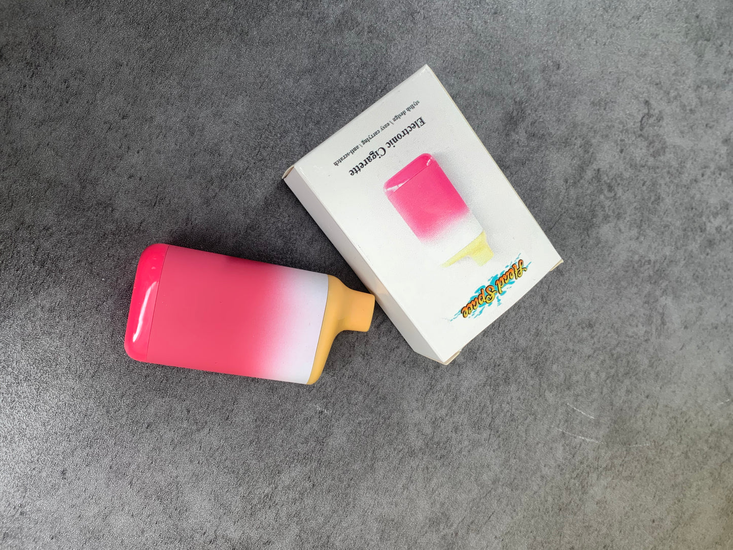 Head Space Light Nicotine Fruit Flavor Content E-cigarettes in Red