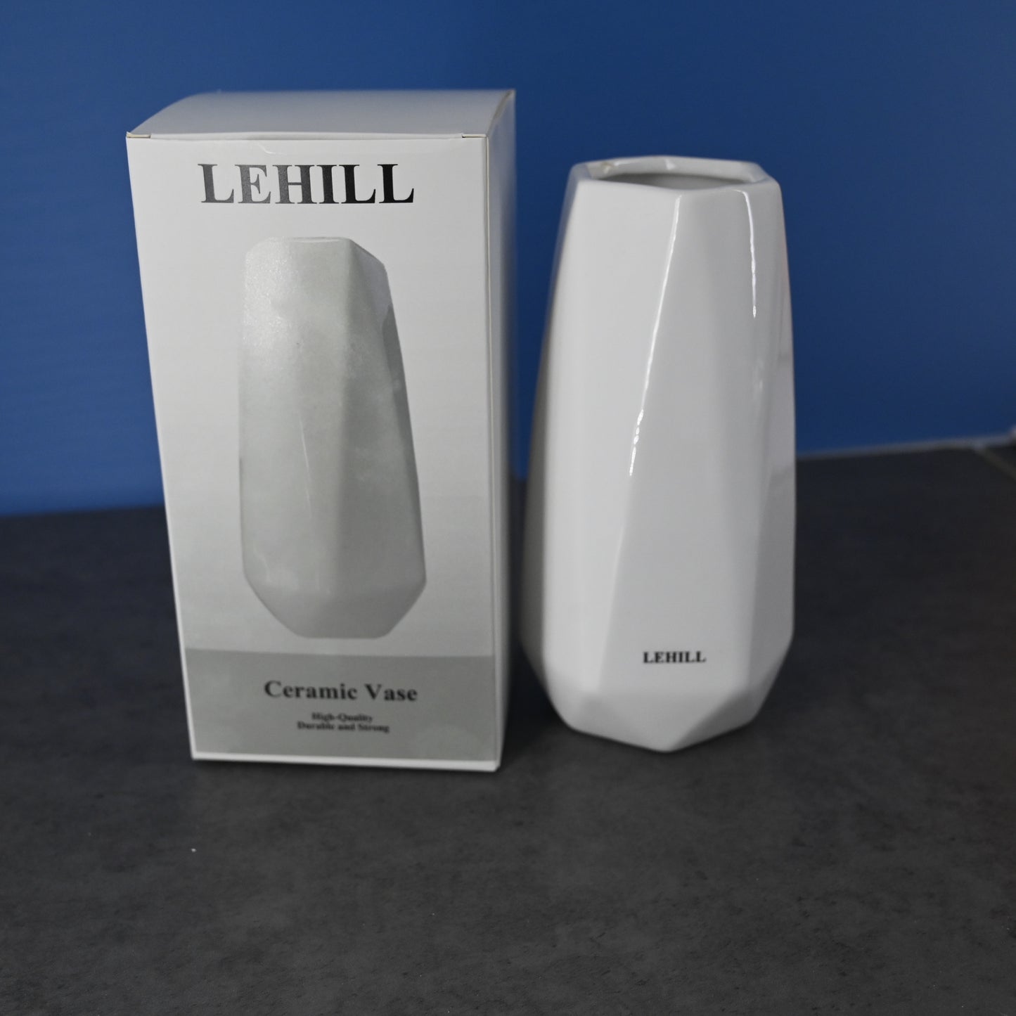 LEHILL White Ceramic Vase, Simple Design Vase, Suitable for Bedroom Living Room Dining Table Decoration