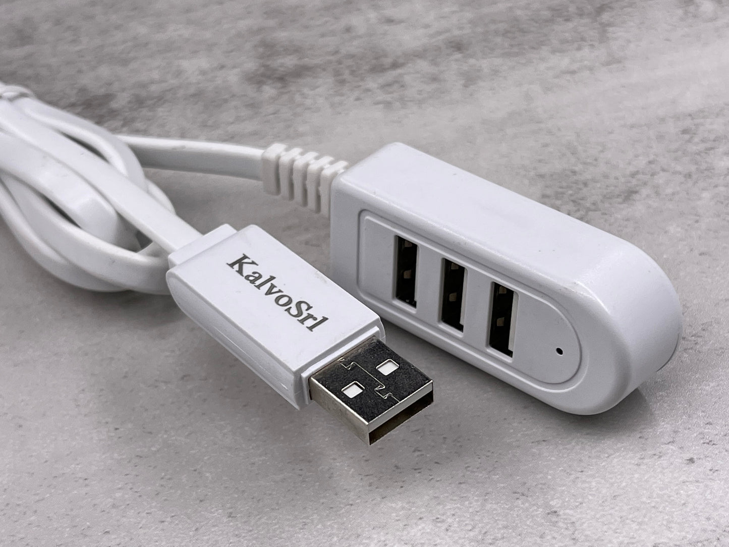KalvoSrl 3 Port Portable USB 2.0 Hub Splitter And Expander Hub
