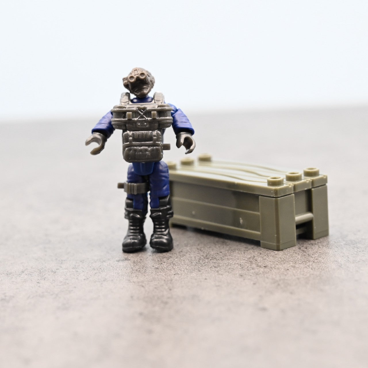 smicewicc Action Figures Toys Army Toy for Boys with Weapon Easter Gift for Kids