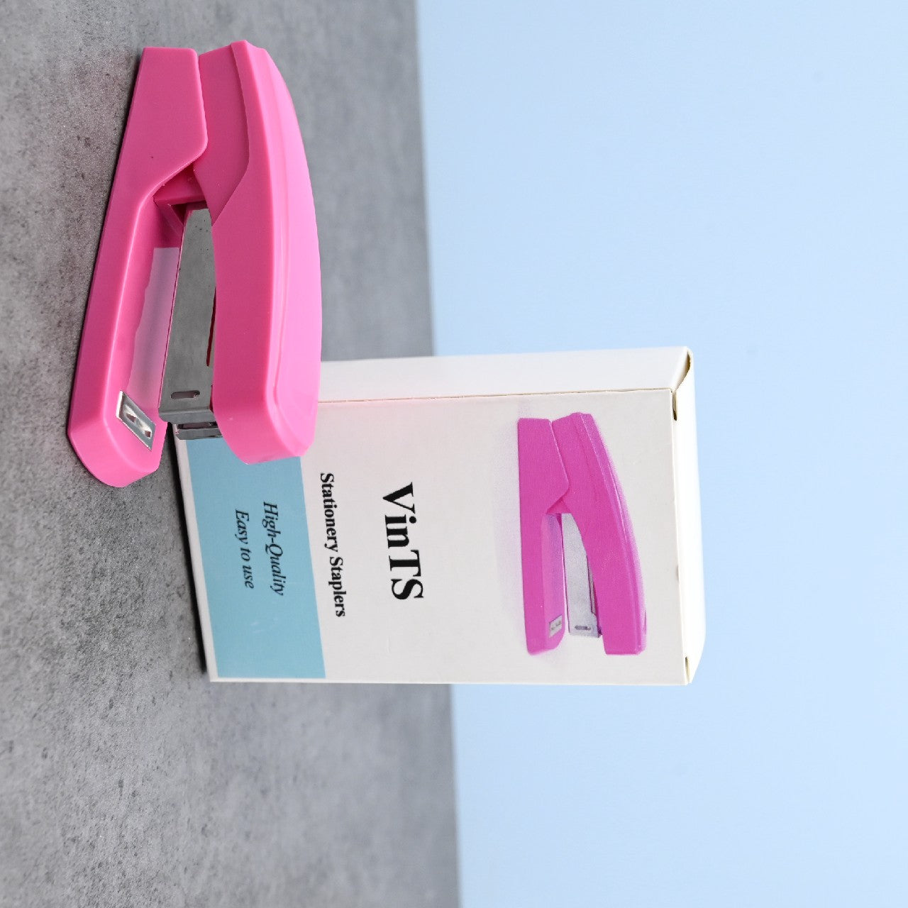VinTS Portable Durable Metal Desktop Stapler for Home Office Supplies, Pink
