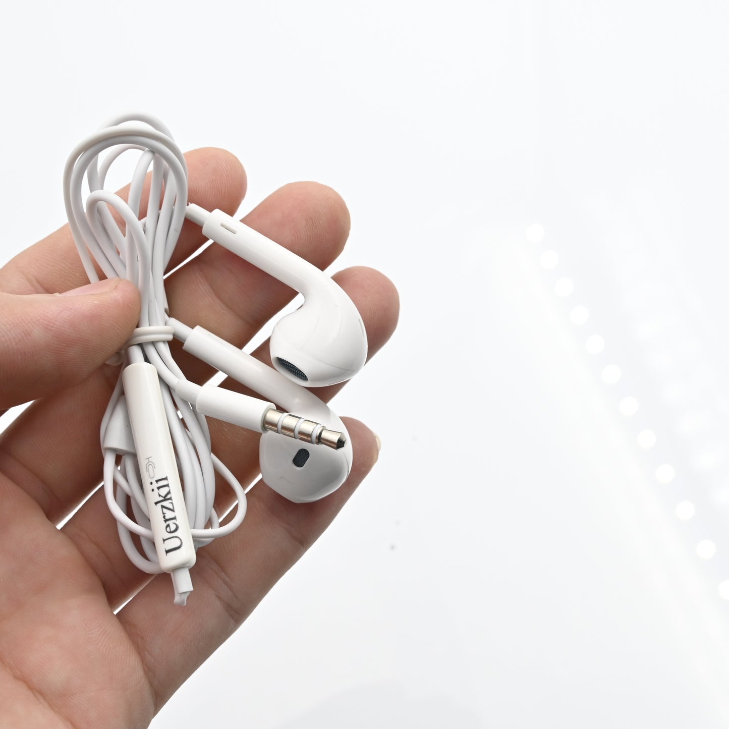 Uerzkii 3.5mm Wired Earphones Headphone Mic Earbuds Stereo