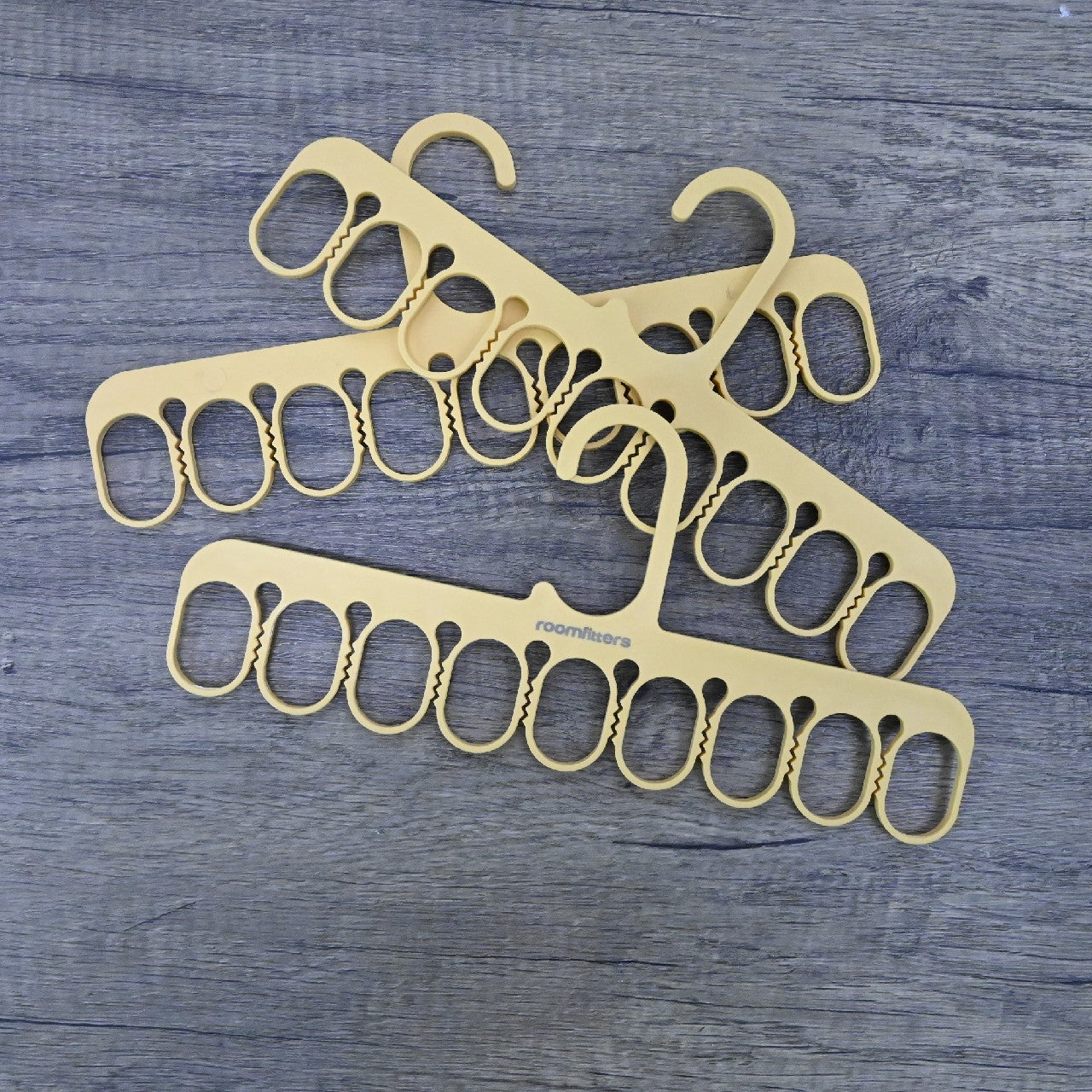 ROOMFITTERS Anti-Slip Storage Hanger, 9-Hole Sock Hangers, Household Clothes Drying Rack In Yellow