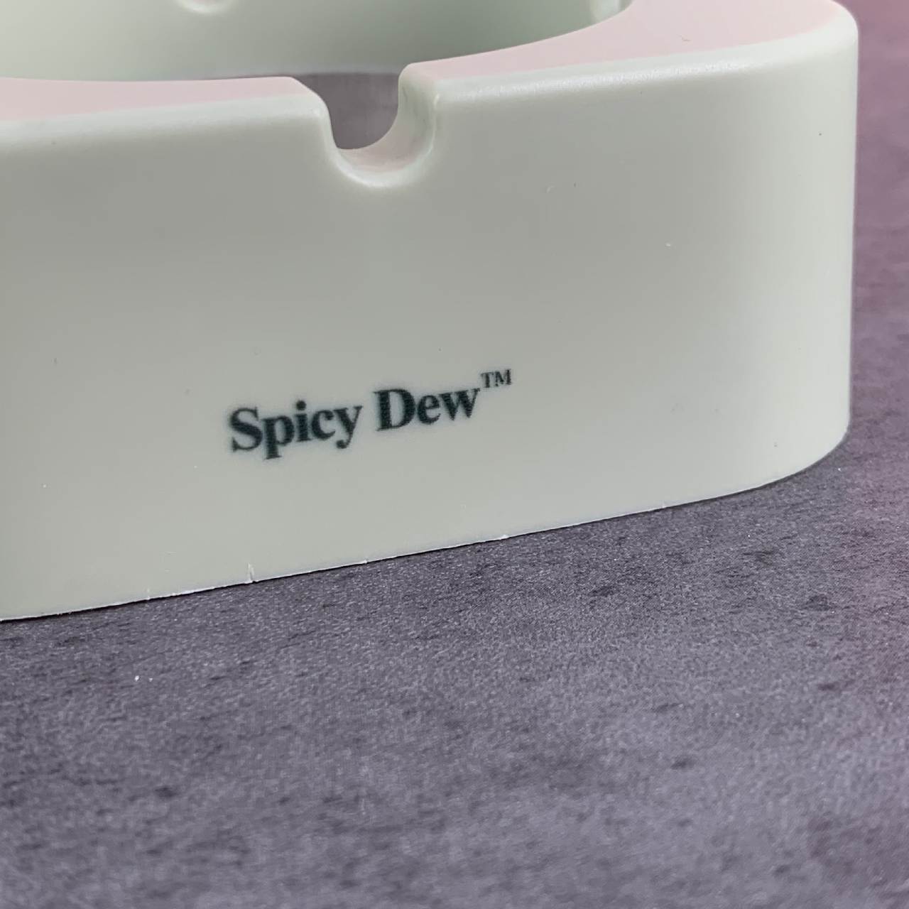 Spicy Dew Square Ashtray Thickened Ashtray For Living Room Terrace Outdoor Decoration In Green