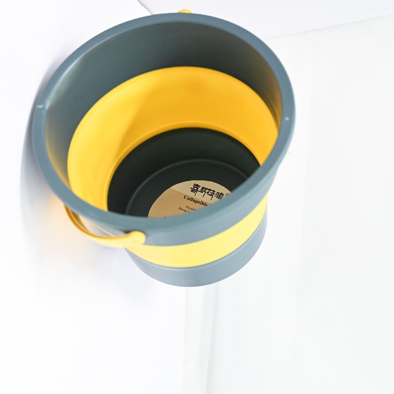 Collapsible Plastic Bucket Portable Folding Bucket for Camping Fishing