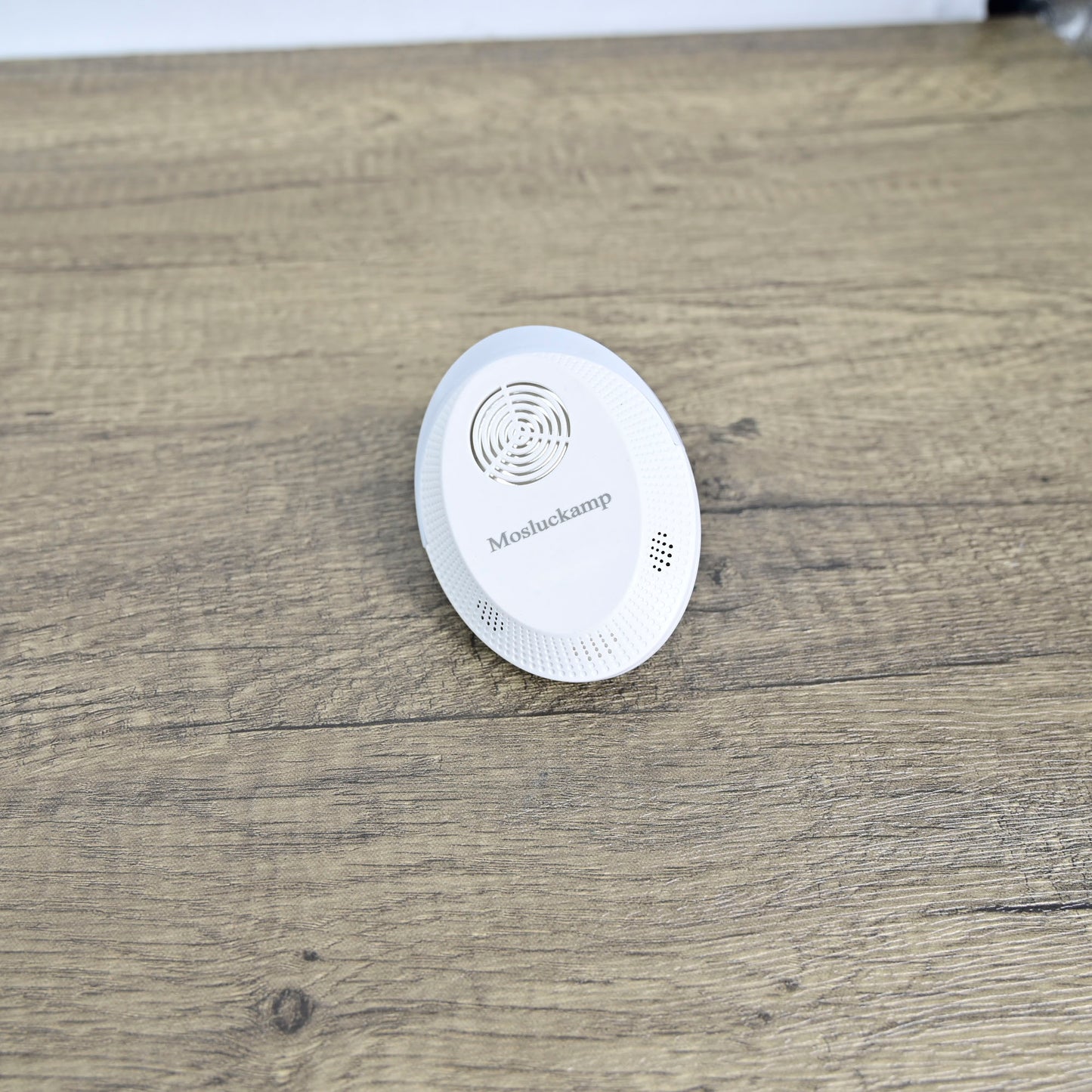 Mosluckamp Ultrasonic Electronic Mosquito Repellent Pest Control for Mosquito Flies Mice Cockroaches Bats Flying Insects