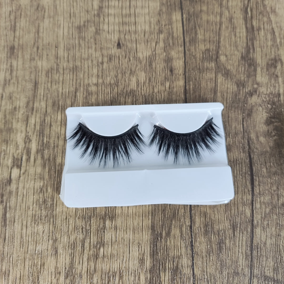 FURMARY Black Fabric False Eyelashes for Women - Lightweight & Natural Look