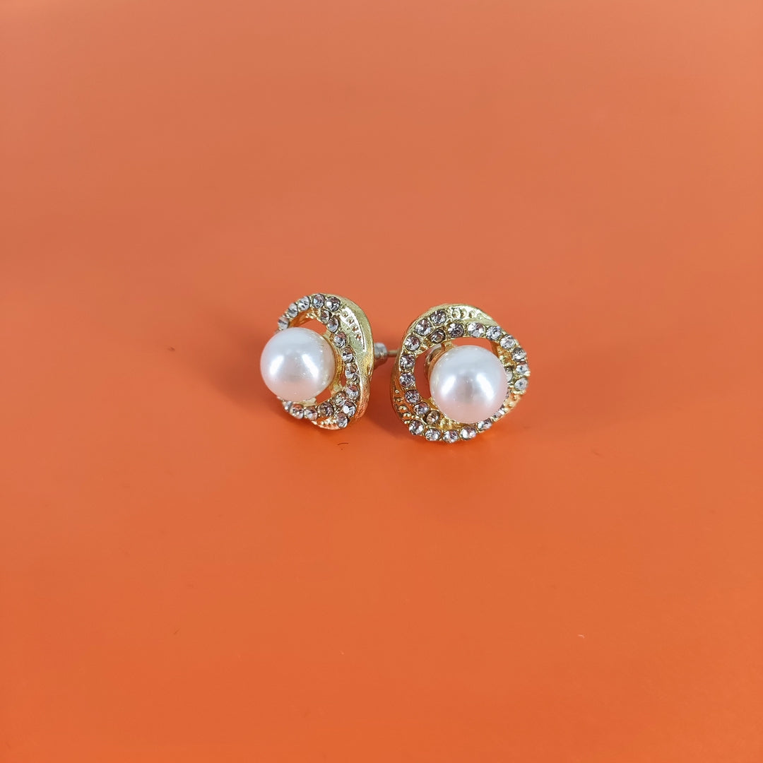 MEETUHAP Elegant Fashion Stud Earrings - Ideal for Every Occasion