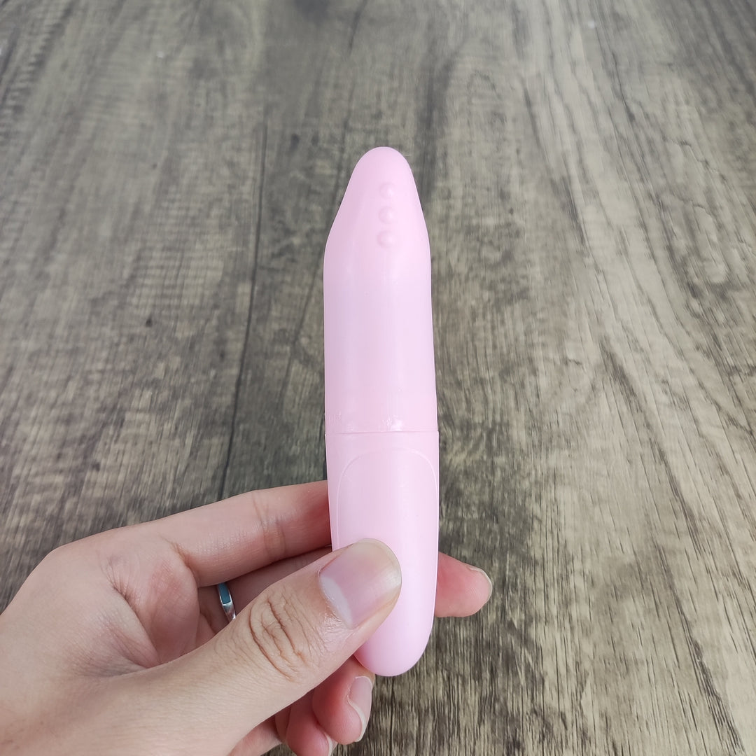 FEHEOO Pink Pleasure: Body-Safe Adjustable Intensity Dolphin-Shaped Vibrator for Couples & Solo Enjoyment