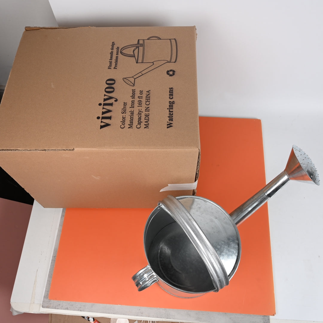 viviyoo Fixed Handle Watering Can with Spray Nozzle for Indoor and Outdoor Plants for Easy and Precise Watering