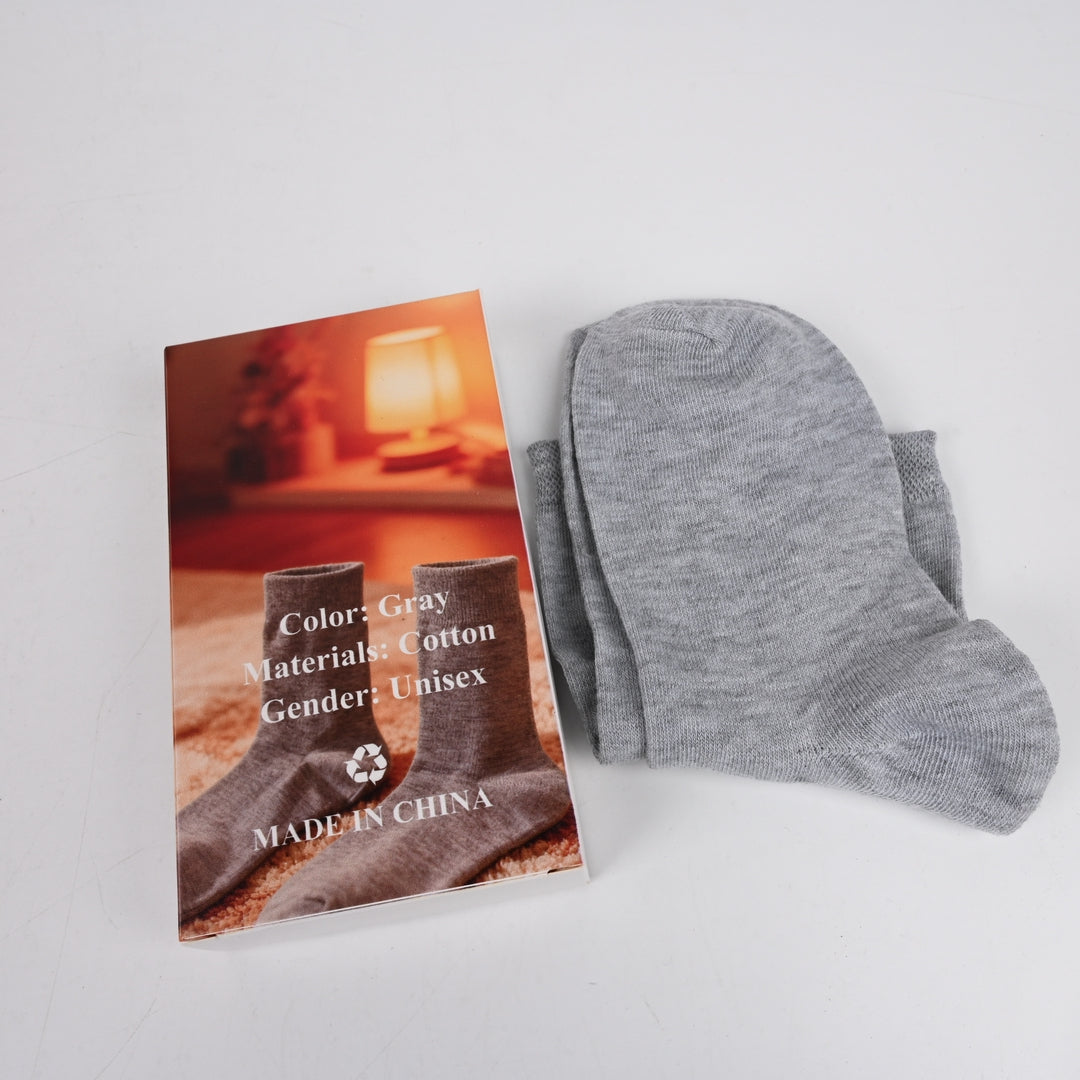 Camfigue Classic Gray Cotton Socks Comfortable Everyday Casual Socks Durable Design