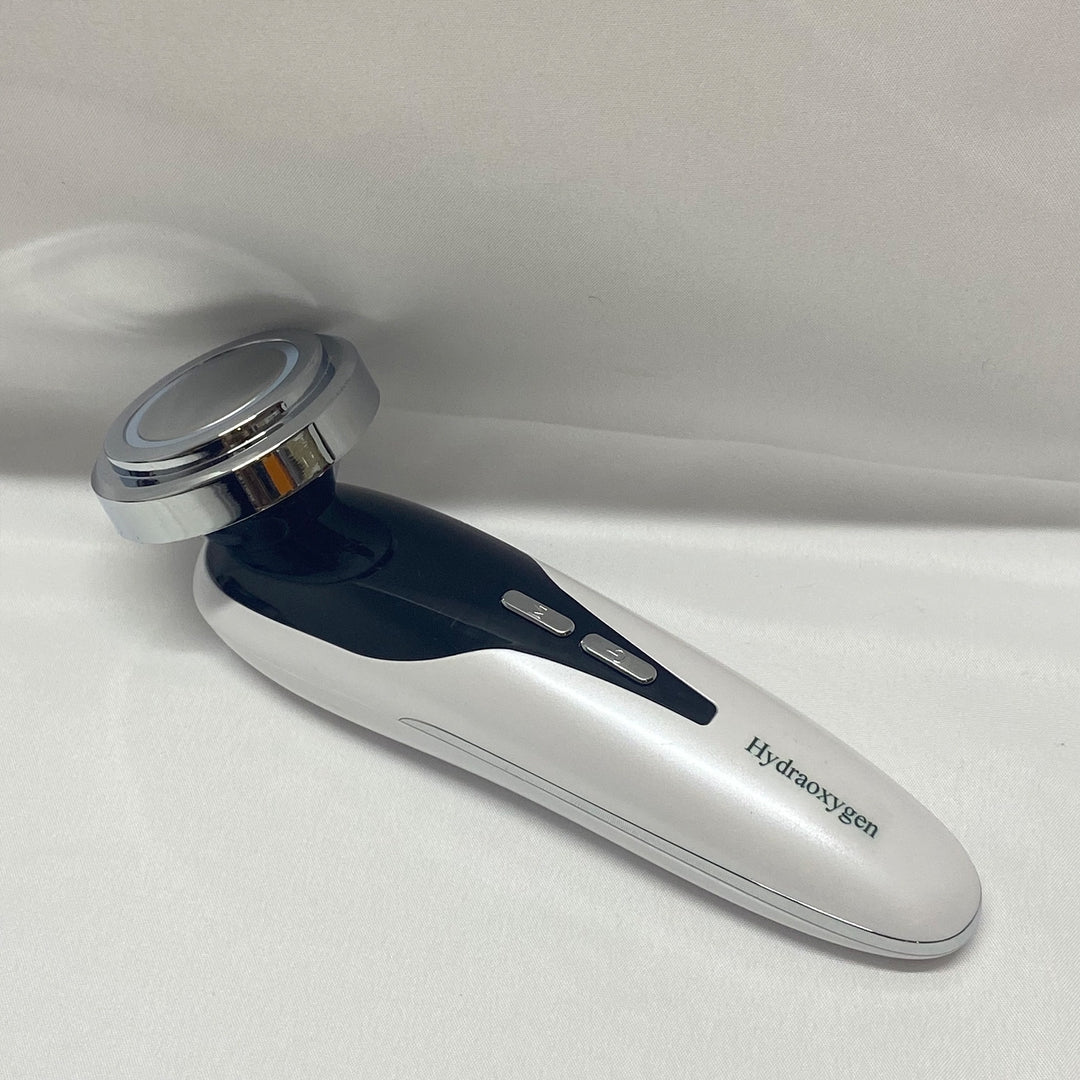 Hydraoxygen Hydraoxygen-Cosmetic apparatus using ultrasound for performing aesthetic skin treatment procedures-Ultrasound Skin Treatment Procedures at Your Fingertips