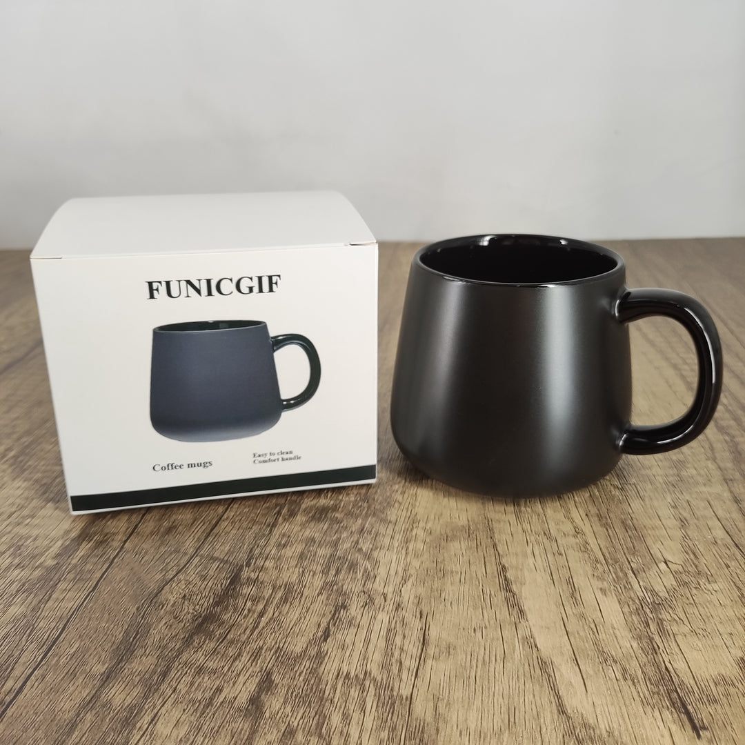 FUNICGIF Modern Two-Tone Black Coffee Mug with Lid and Spoon - Stylish Coffee Cup for Home Use