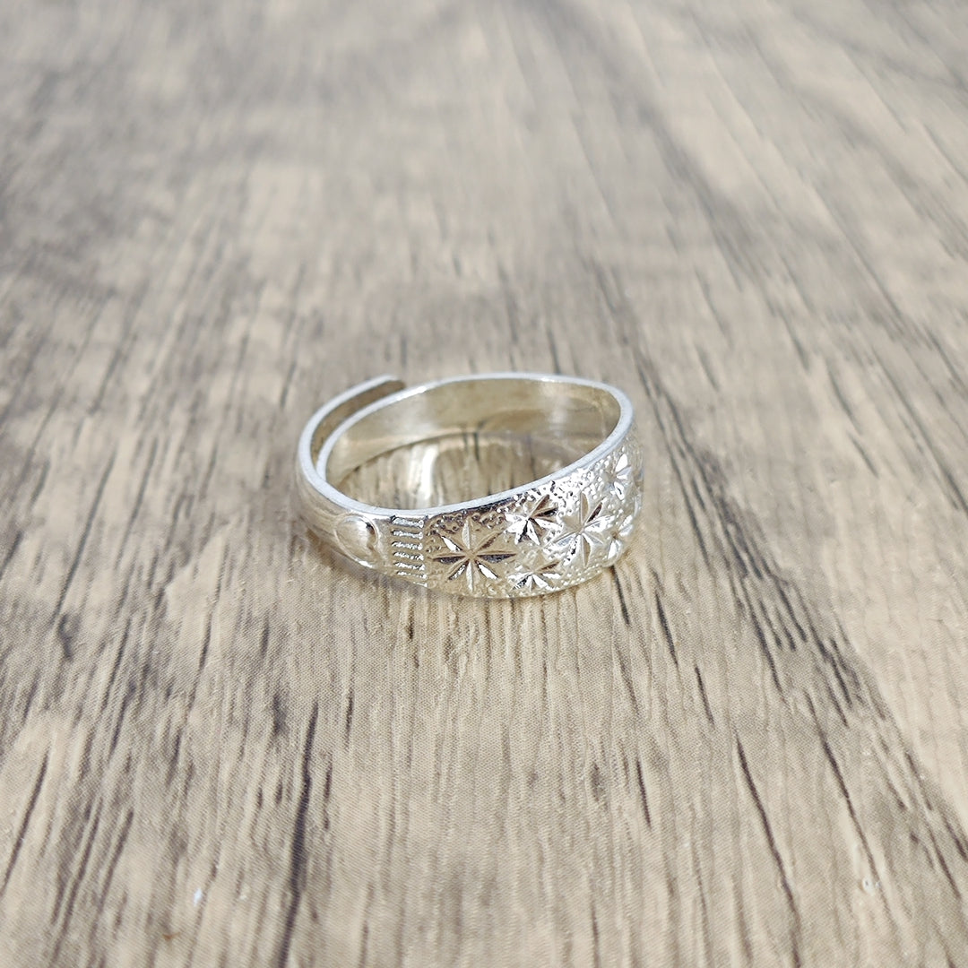 Eternal Exclusive Jewelry Classic Sterling Silver Rings being jewelry - Elegant Everyday Jewelr