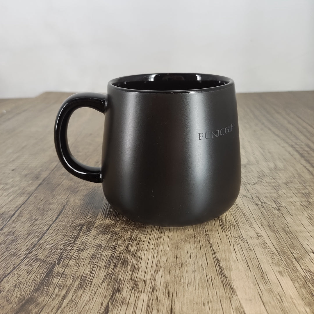 FUNICGIF Modern Two-Tone Black Coffee Mug with Lid and Spoon - Stylish Coffee Cup for Home Use