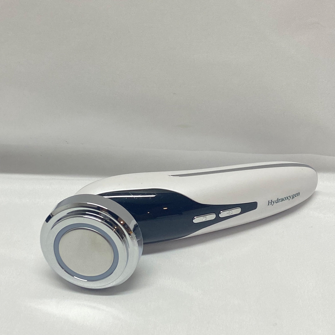 Hydraoxygen Hydraoxygen-Cosmetic apparatus using ultrasound for performing aesthetic skin treatment procedures-Ultrasound Skin Treatment Procedures at Your Fingertips