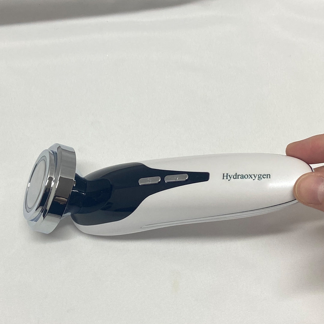 Hydraoxygen Hydraoxygen-Cosmetic apparatus using ultrasound for performing aesthetic skin treatment procedures-Ultrasound Skin Treatment Procedures at Your Fingertips