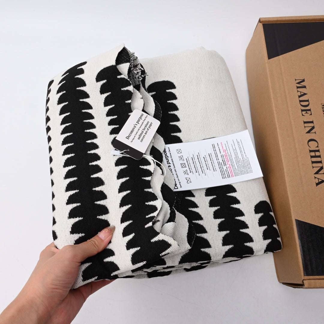 Deconovo's purpose: Saving our Earth with Sustainable Home Decor Unfitted Furniture Covers Not of Paper: Premium Universal Protective Sofa Covers with Scratch-Resistant Technology for Modern Home Protection