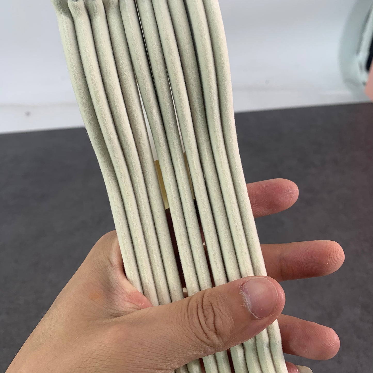 HLWQJJ 10 Pcs High-Grade Flocking Hanger Magic Hanger Seamless Non-Slip Adult Plastic Hanger