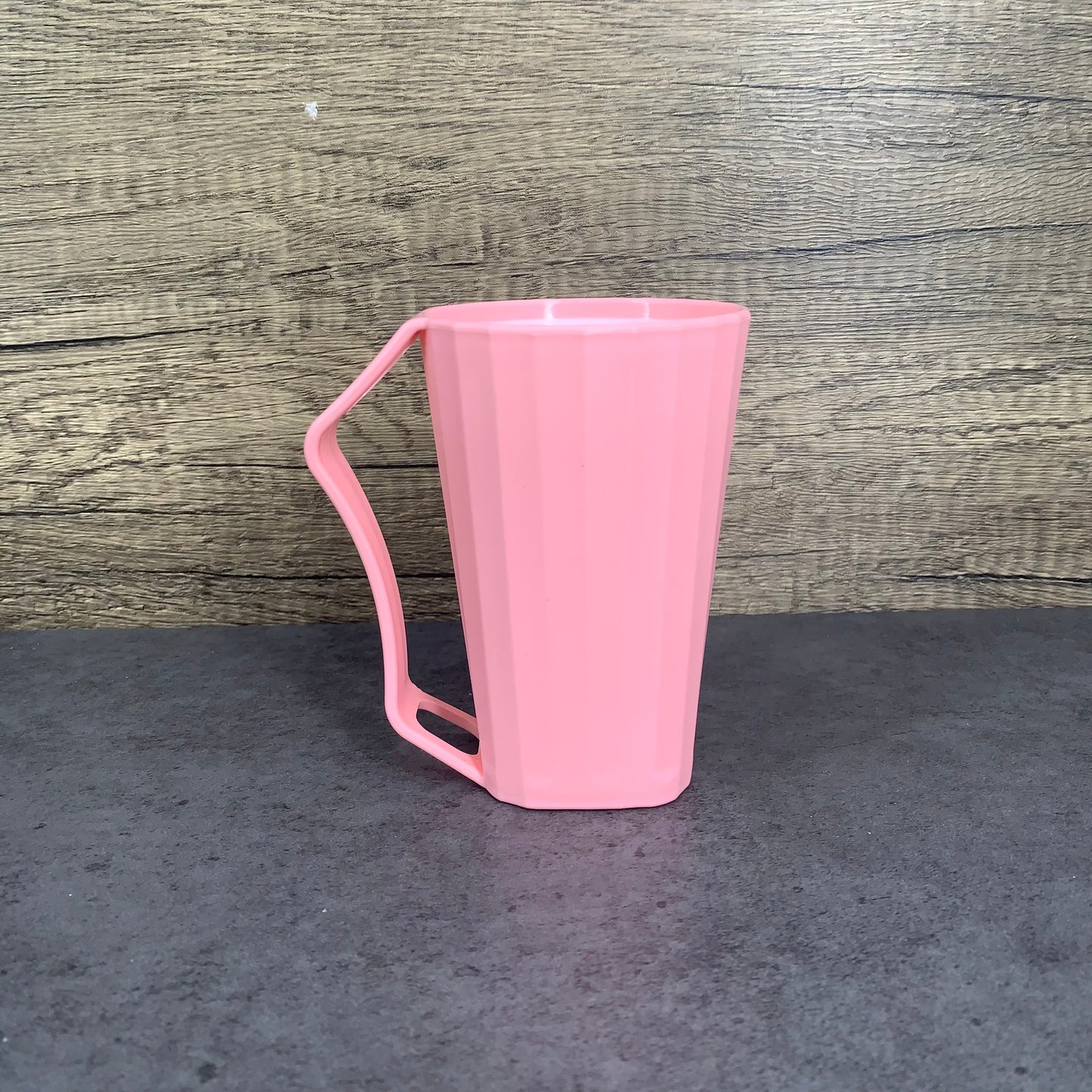 aboveShelf Household Mouthwash Cup Lovers Cup in Pink