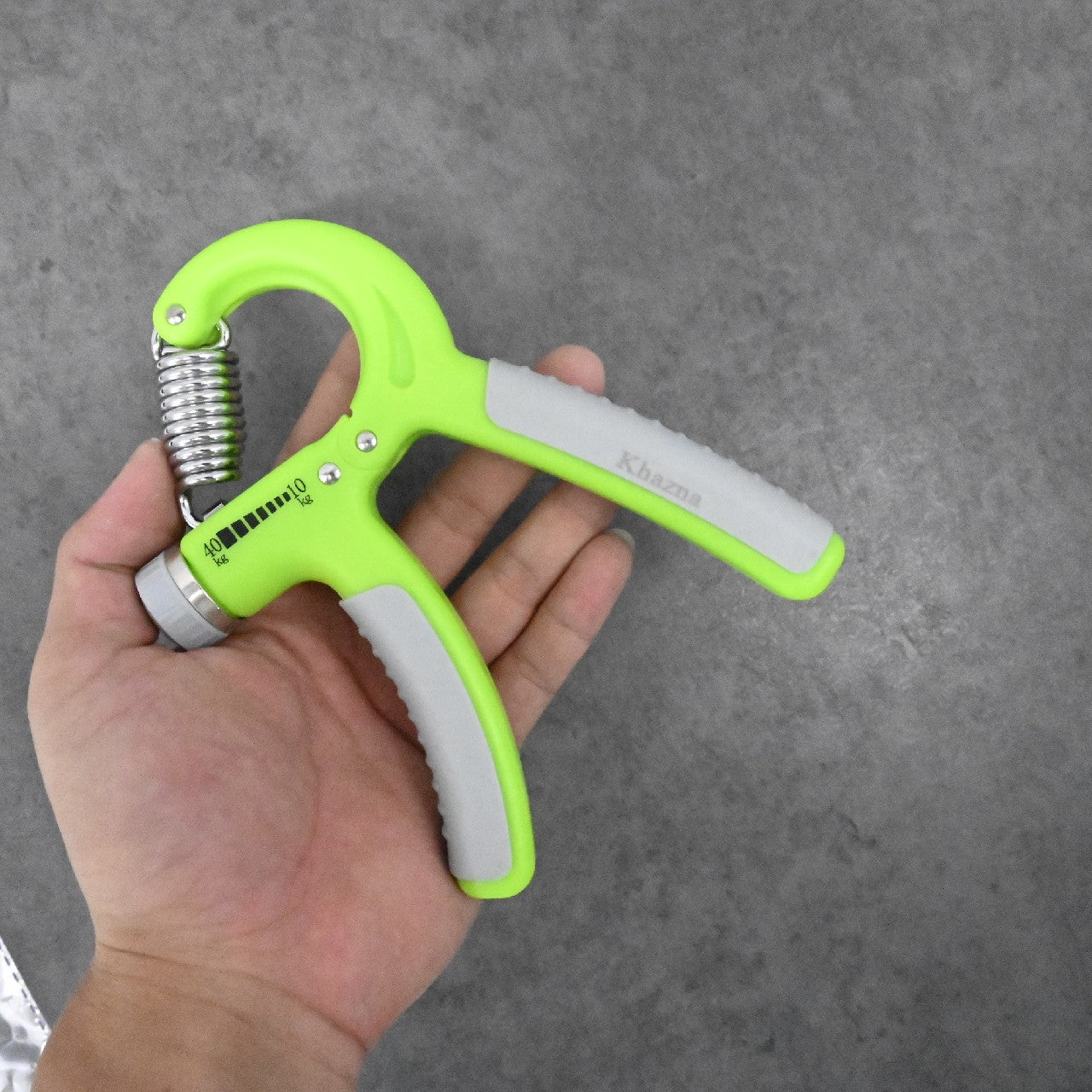 Khazna R-Type Adjustable Grip Fitness Equipment Wrist Developer