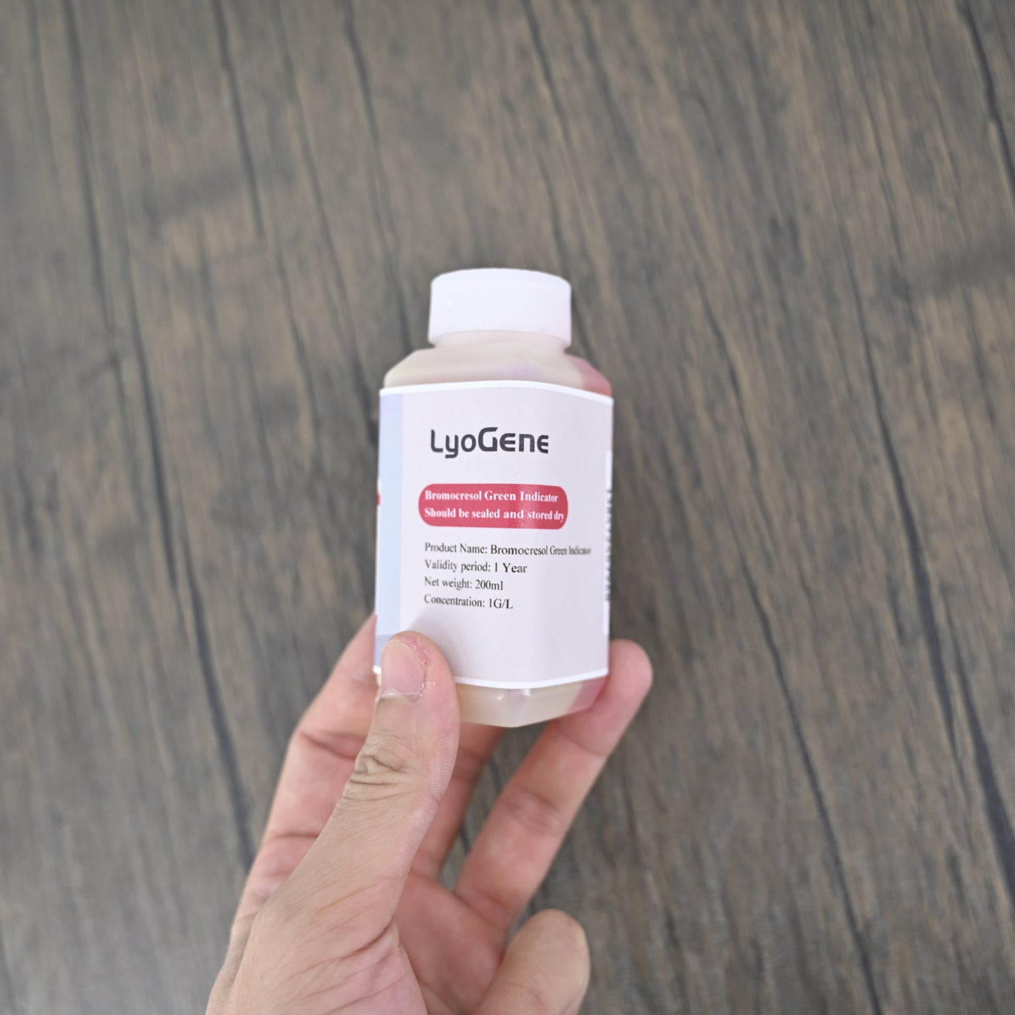 LyoGene Bromocresol Green Indicator for Acid-base Reaction, 200ml