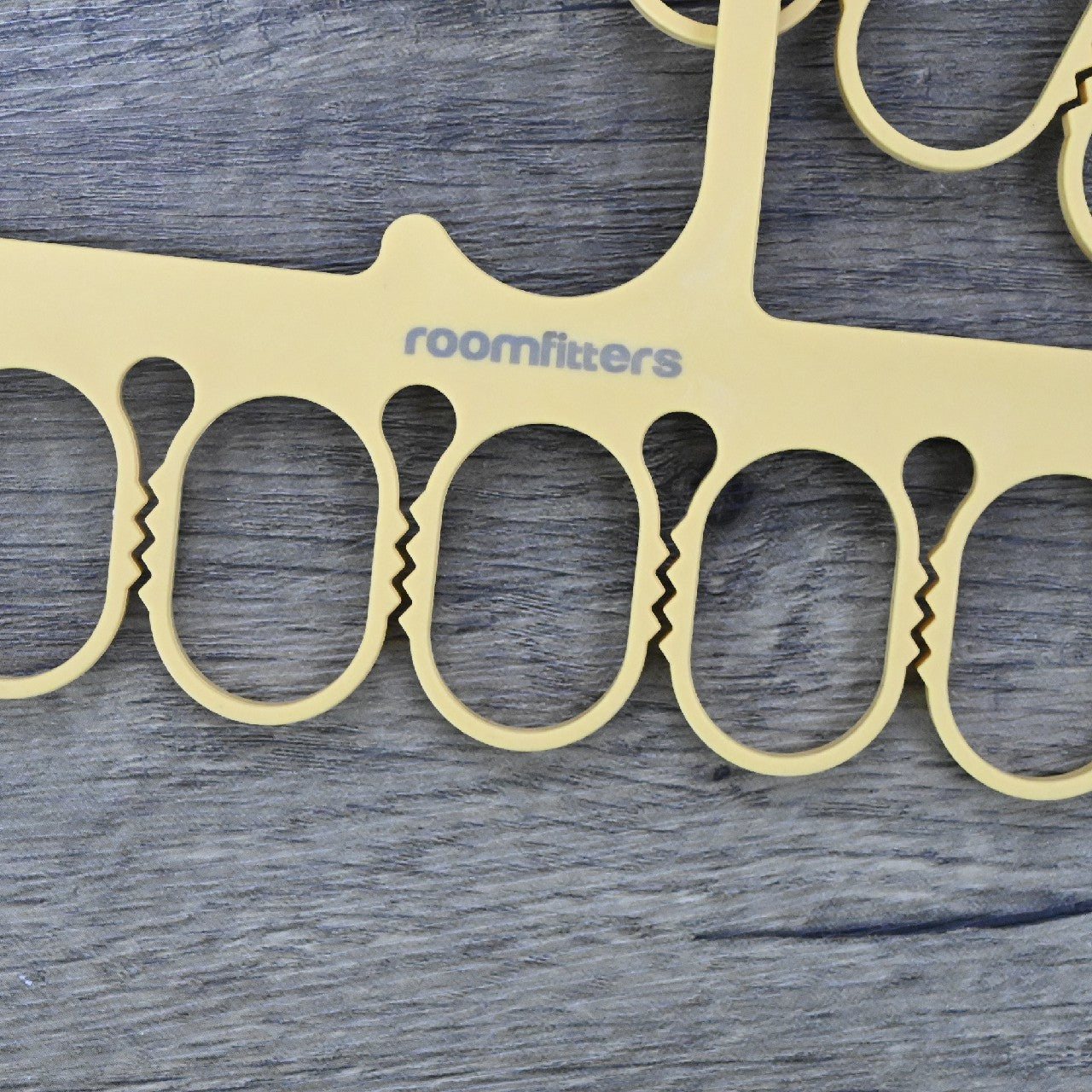 ROOMFITTERS Anti-Slip Storage Hanger, 9-Hole Sock Hangers, Household Clothes Drying Rack In Yellow