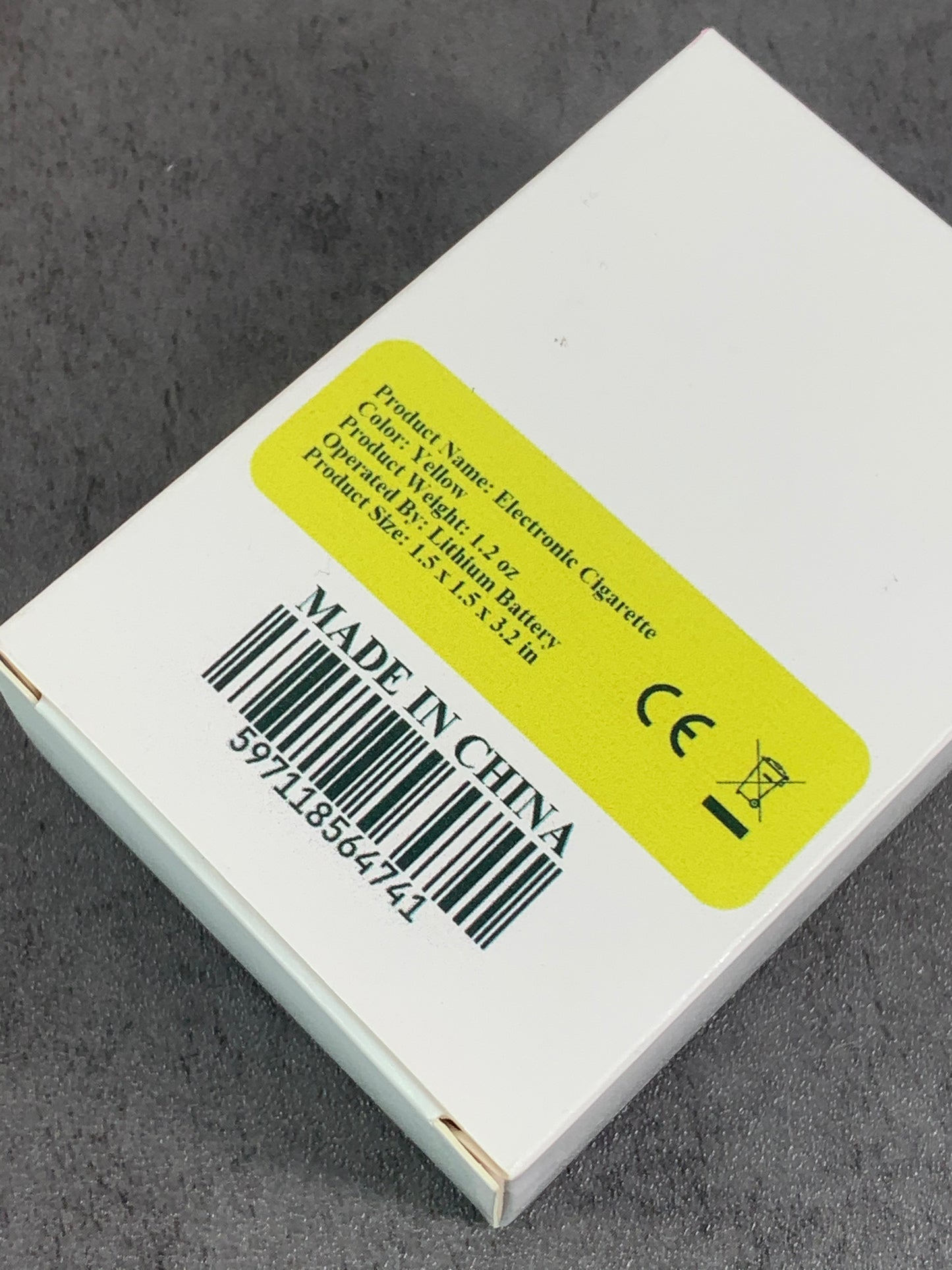 FLAVOUR RAVER Light Nicotine Fruit Flavor Content E-cigarettes in Yellow