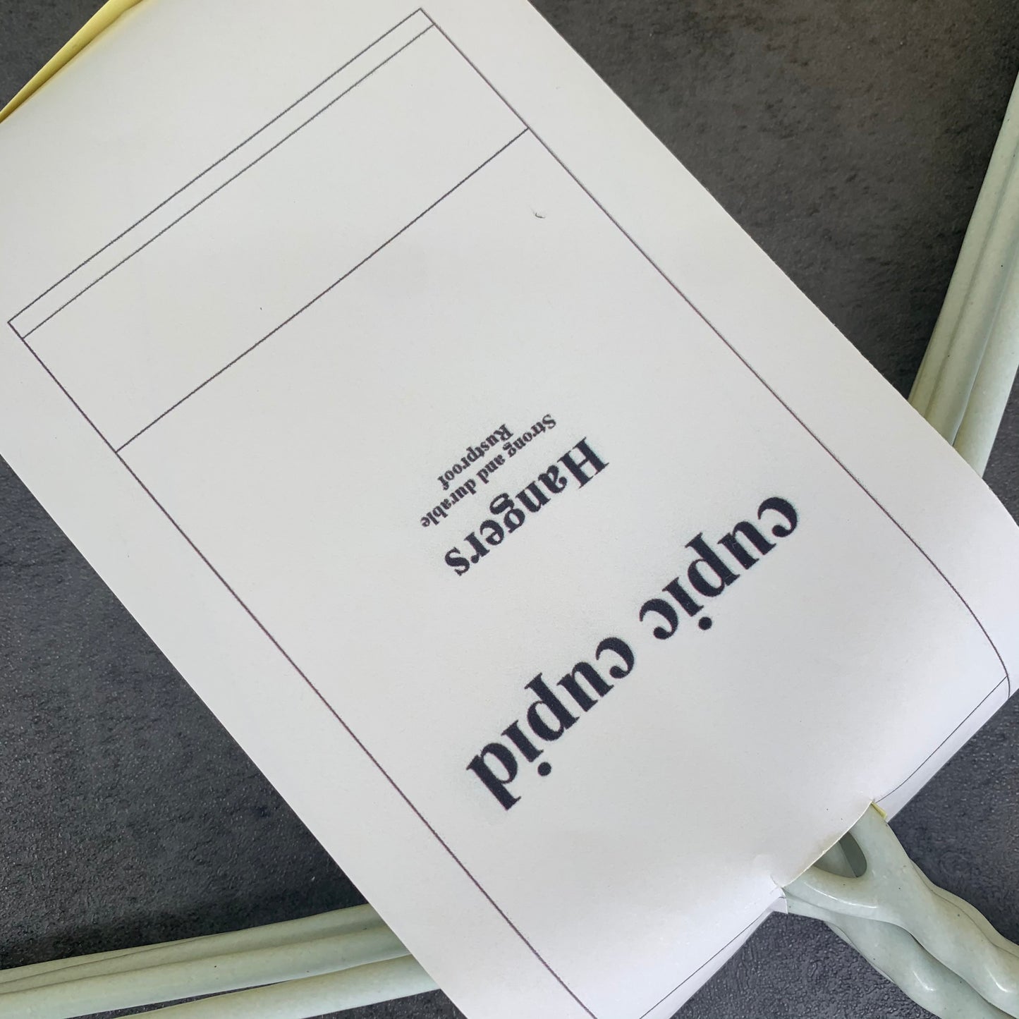 cupic cupid Standard Plastic Hangers Durable Clothes Hangers in White