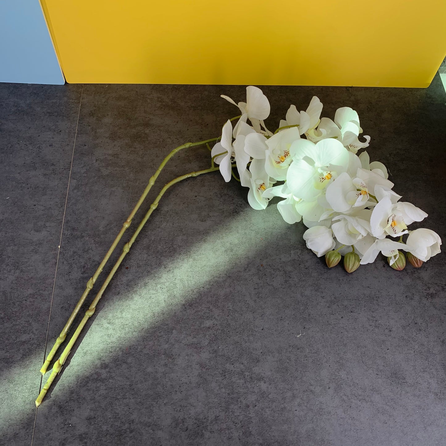 MEILIY 2 Artificial Orchids for Wedding Home Birthday Bouquets DIY Floral Decor Home Decoration with Long Stems - White