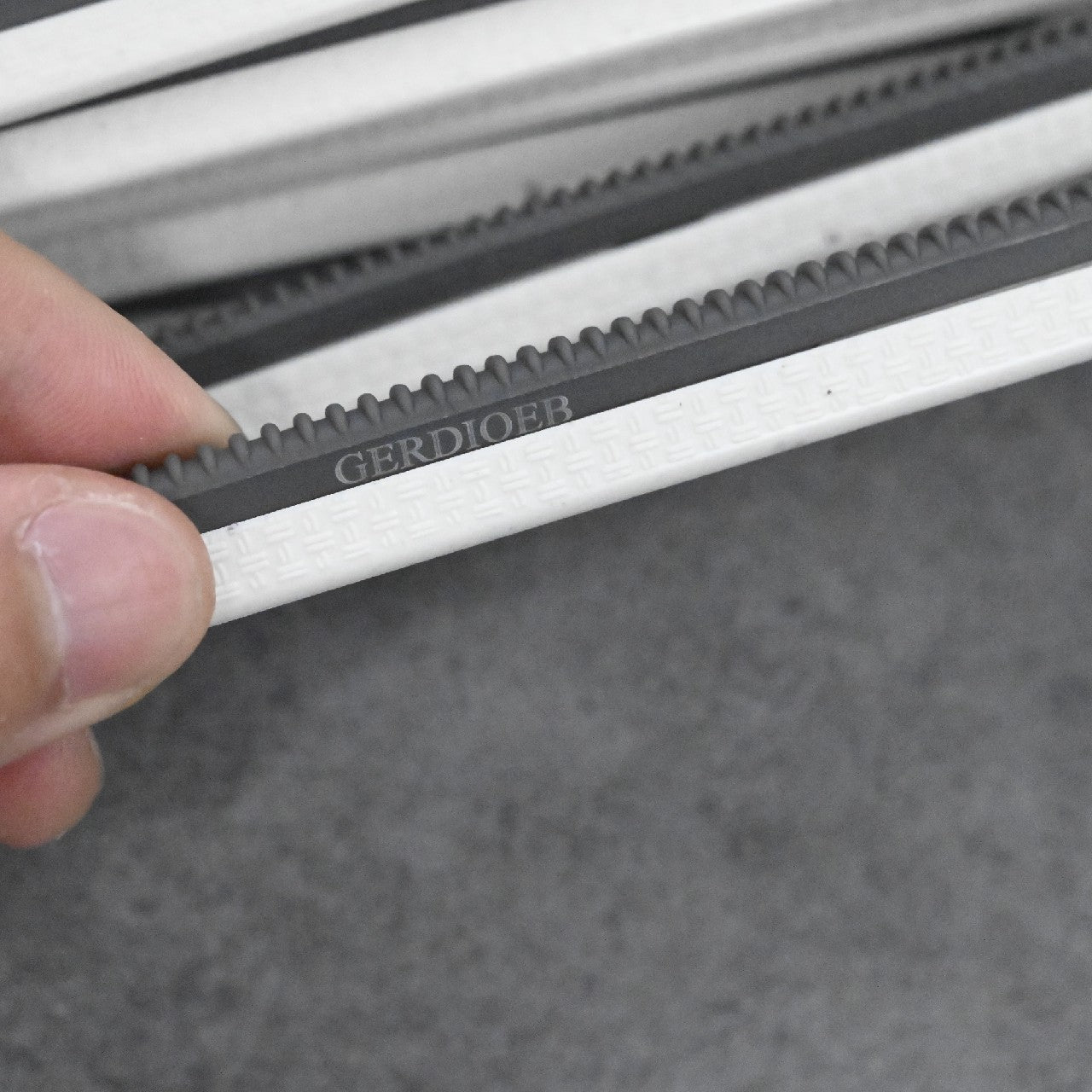 GERDIOEB Clothes Hanger Magic Hanger Seamless Non-Slip Adult Plastic Hanger