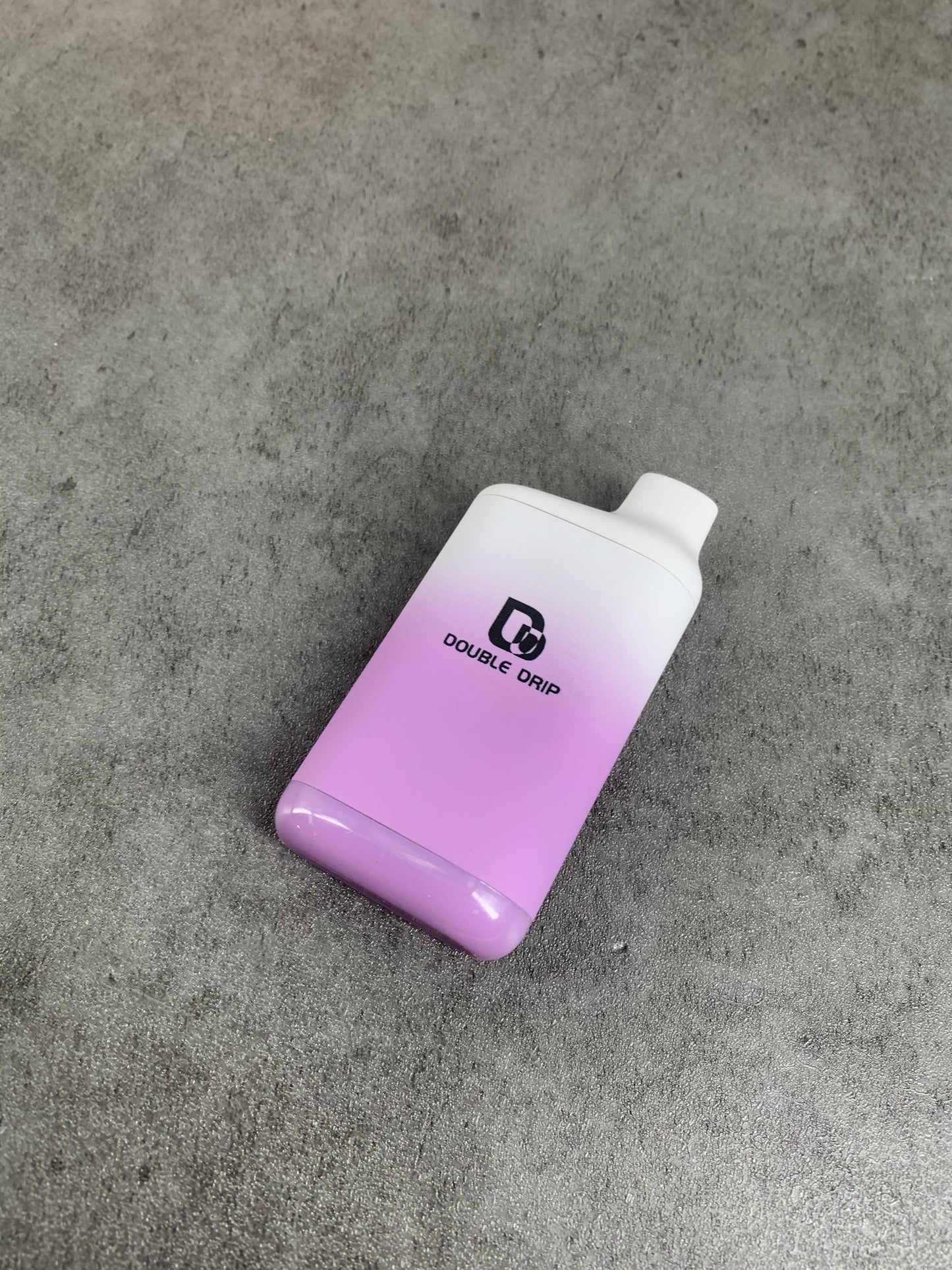 DOUBLE DRIP Light Nicotine Grape Flavor Content E-cigarettes in Purple