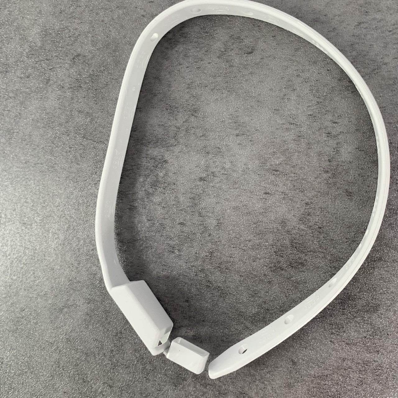 Fasderceg Pet Collars, Anti Flea Collars Adjustable Pet Collars, White