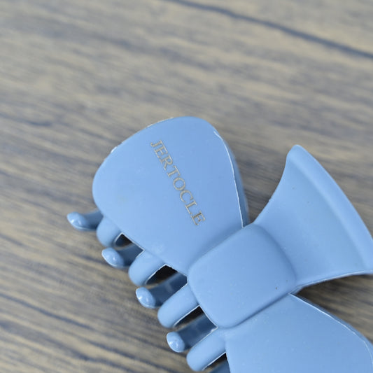 JERTOCLE 1PC 3.7 Inch Hair Claw Clip for Thin Thick Curly Hair in Blue