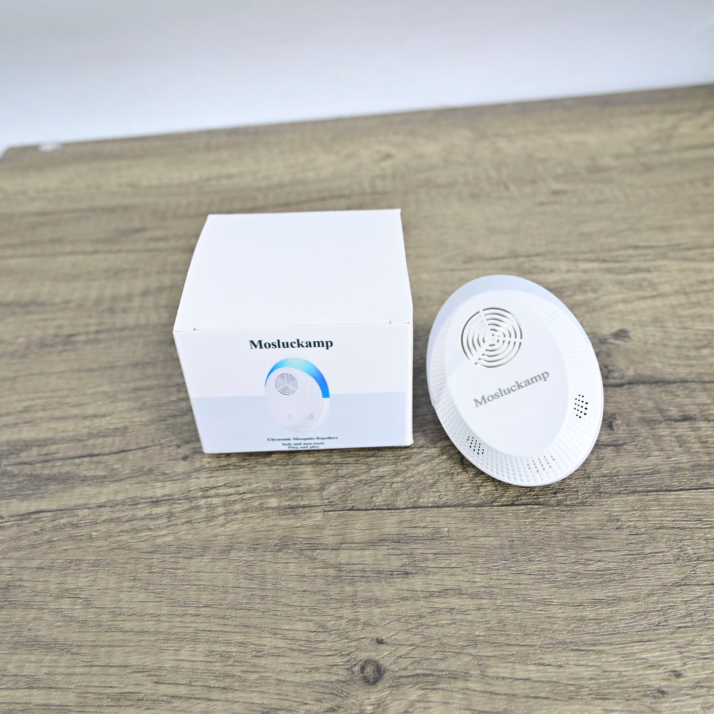 Mosluckamp Ultrasonic Electronic Mosquito Repellent Pest Control for Mosquito Flies Mice Cockroaches Bats Flying Insects