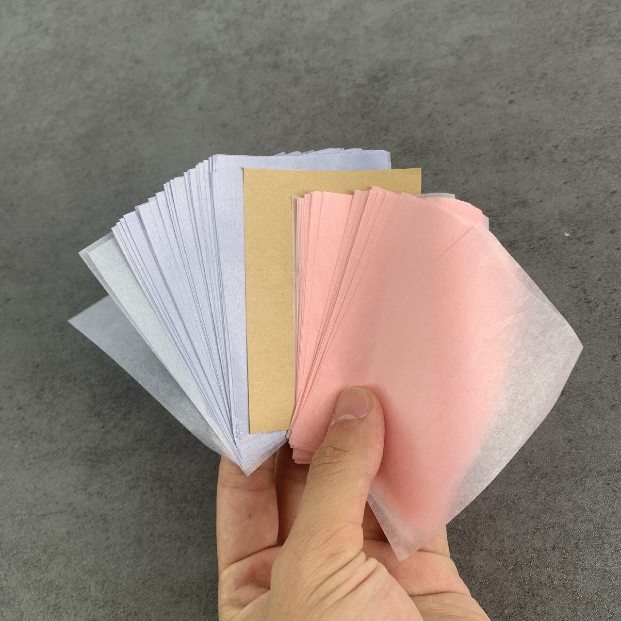 FunFeel Blotting Paper Oil Absorbing Sheets Oil Absorbing Tissues for Oily Skin