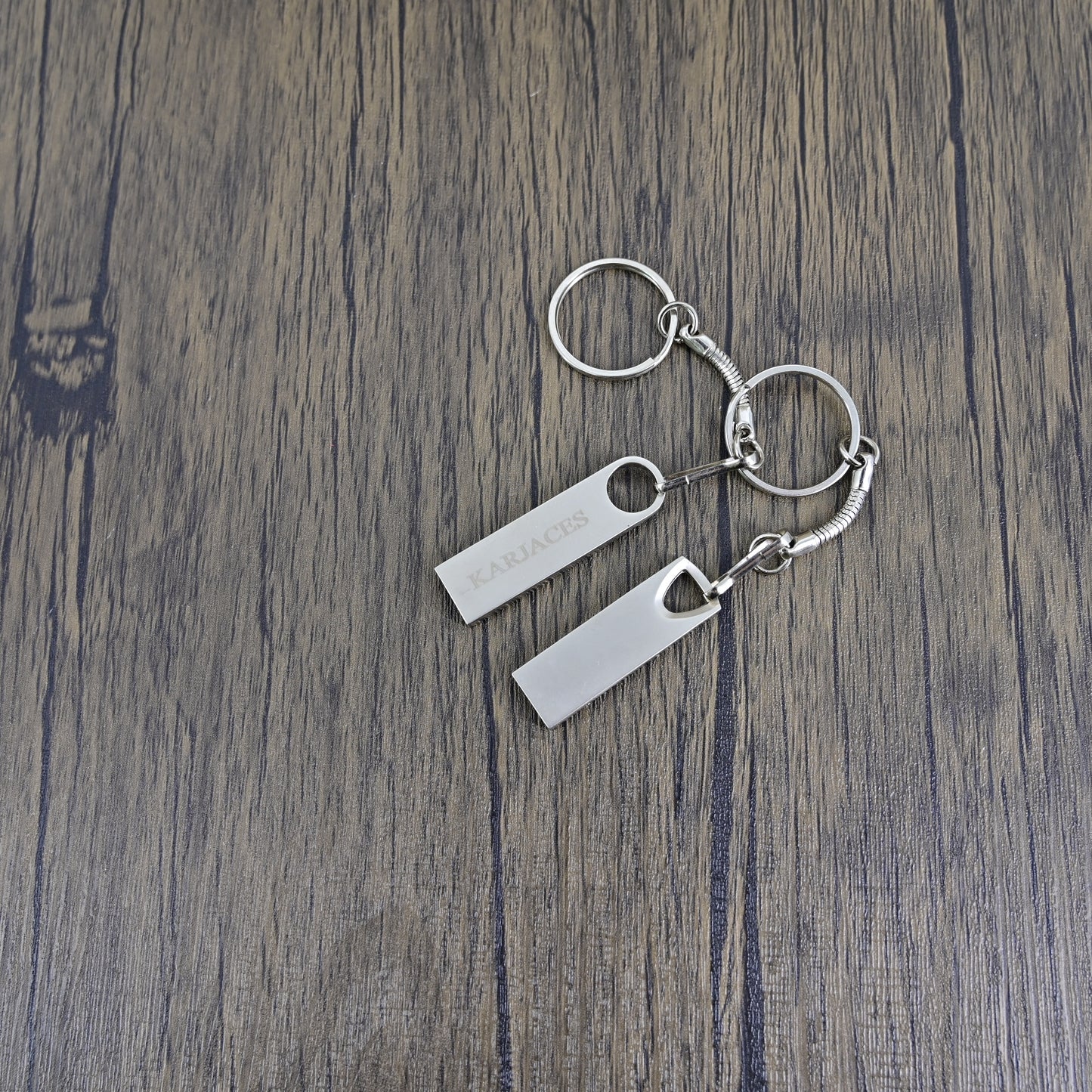 KARJACES Portable 32GB USB 3.0 Flash Drive in Silver