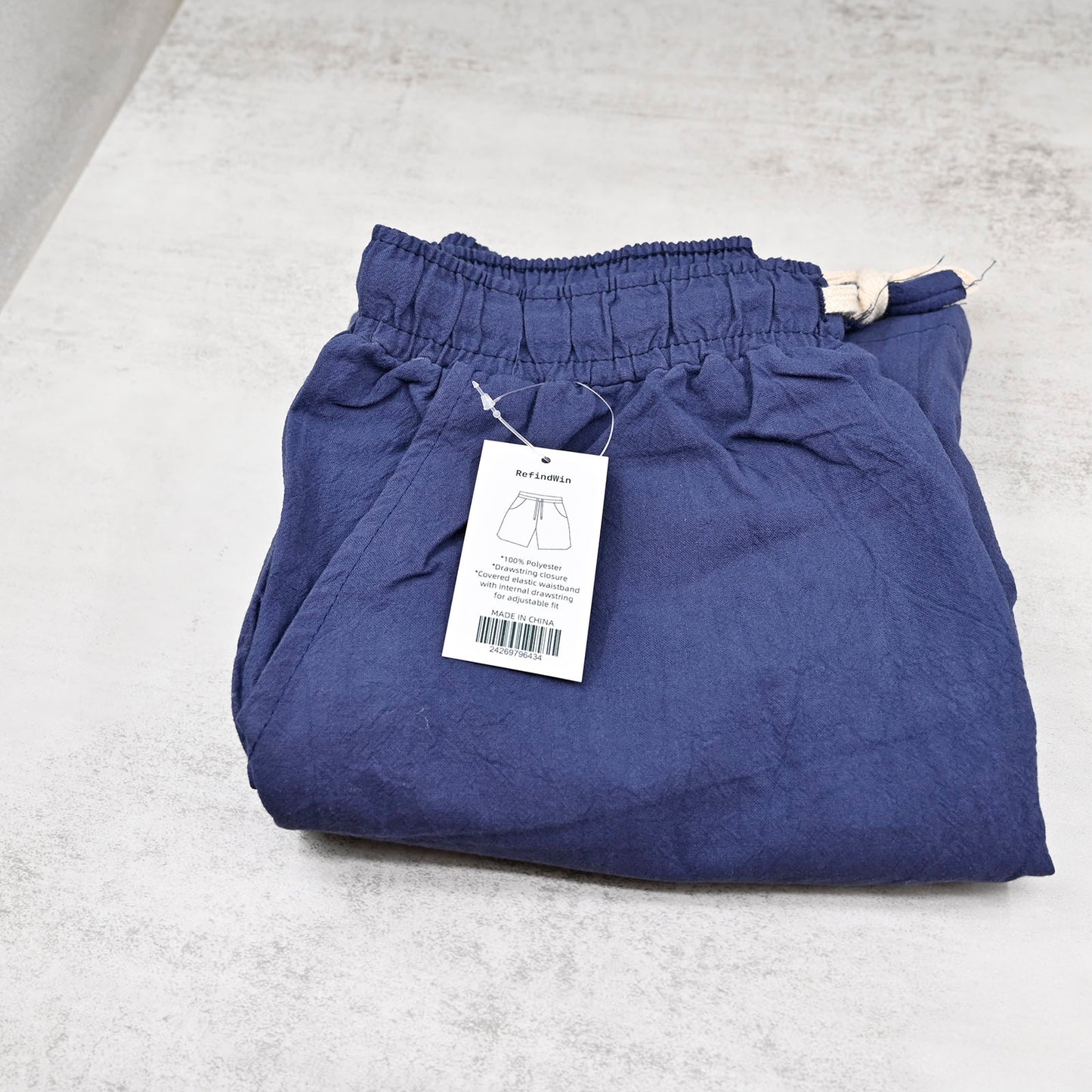 RefindWin Men Everyday Short with Pockets in Blue