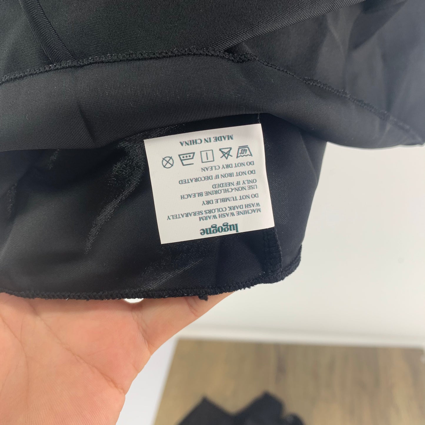 lugogne Woman Sexy Pure Black V-Neck Sling Swimsuit