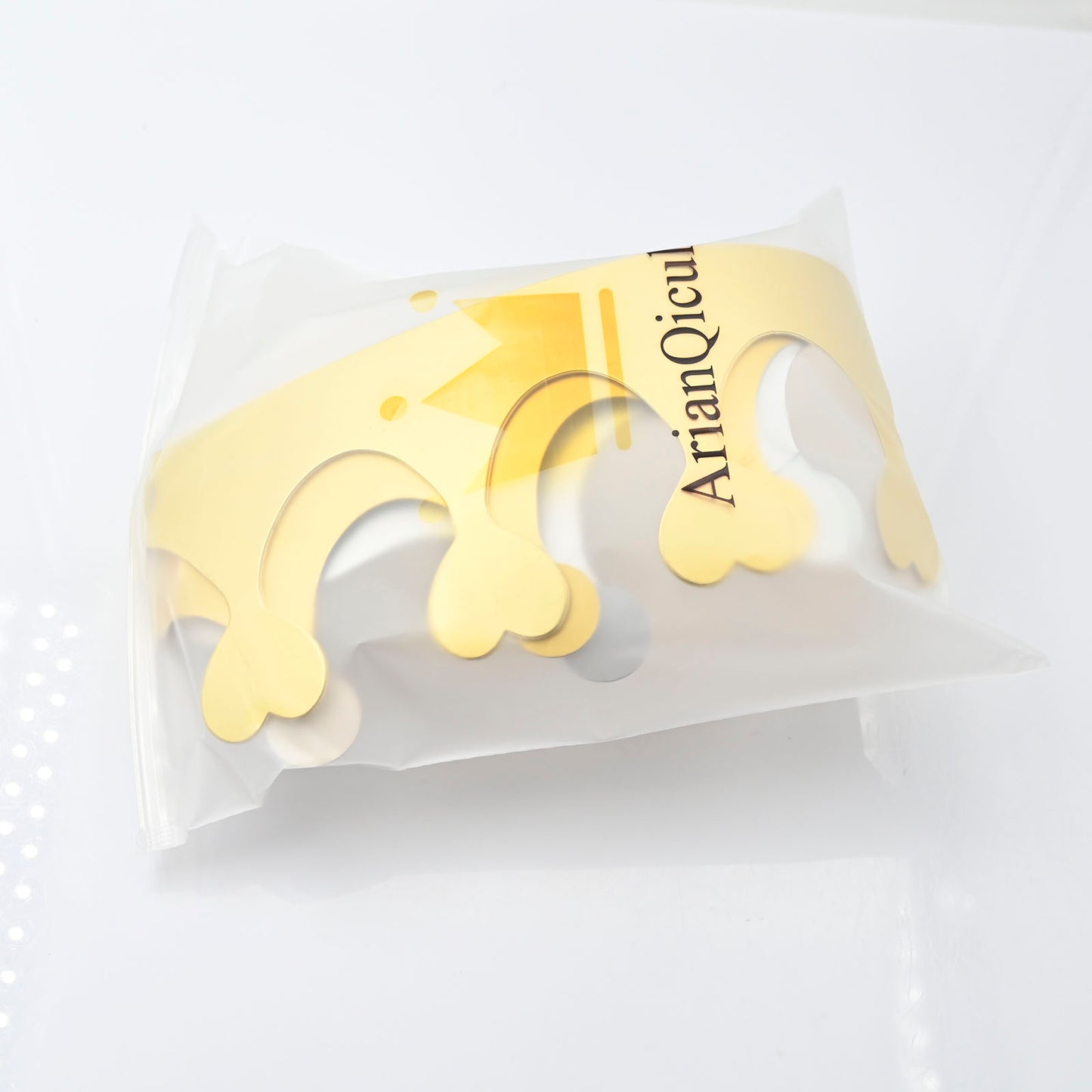 ArianQicult 10PCS Paper Party Hats in Yellow